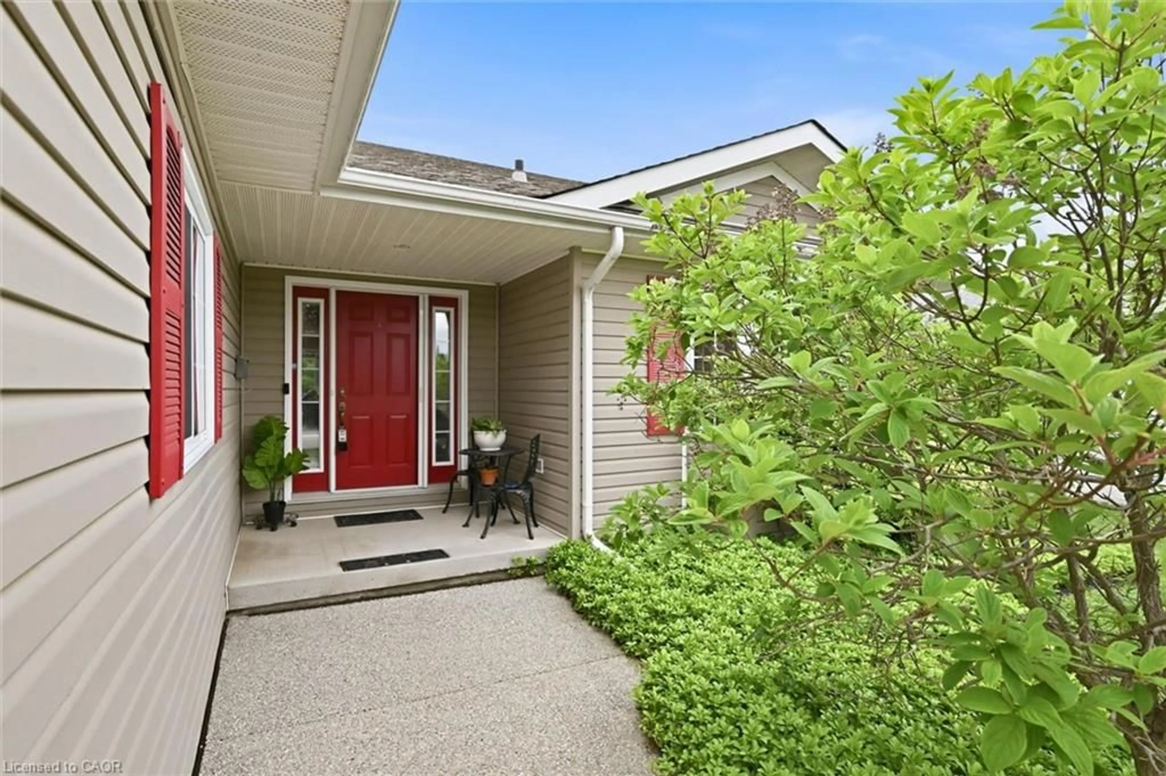 Unknown for 180 Glenariff Dr, Freelton Ontario L8B 1A5