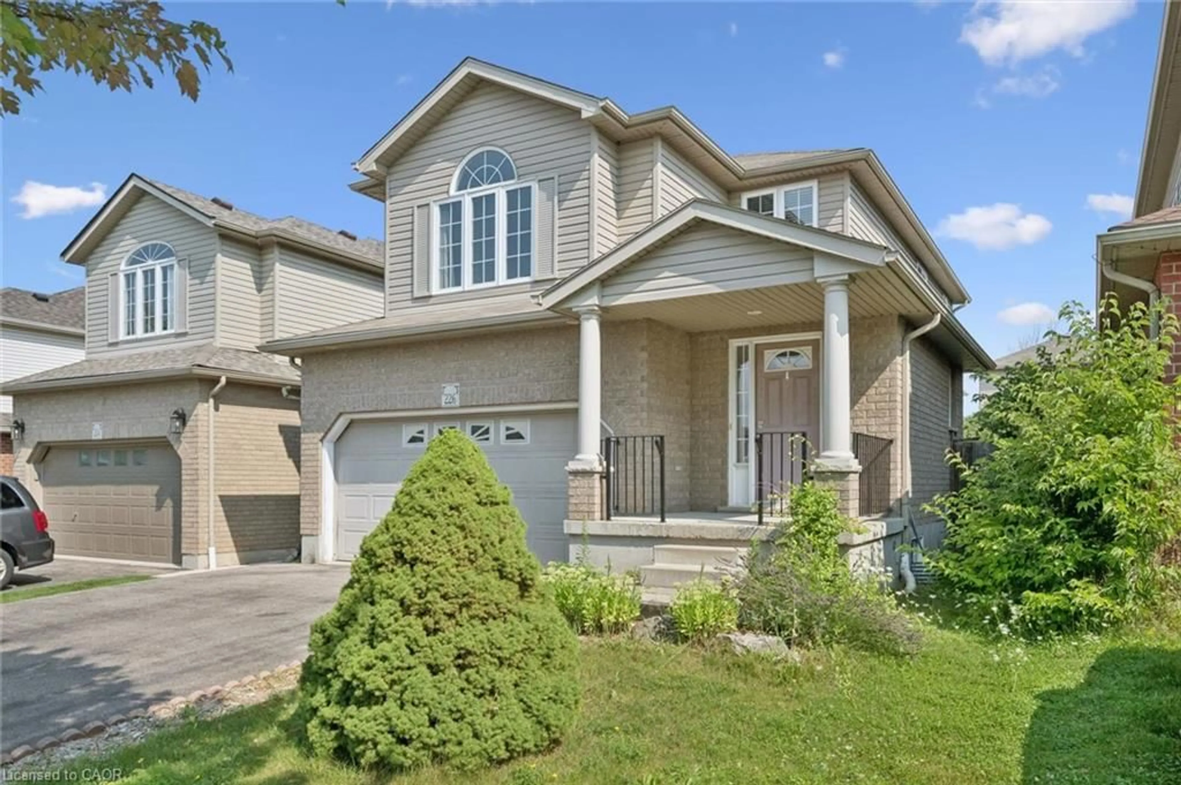 Home with vinyl exterior material, street for 226 Sleaford St, Waterloo Ontario N2J 4Z7