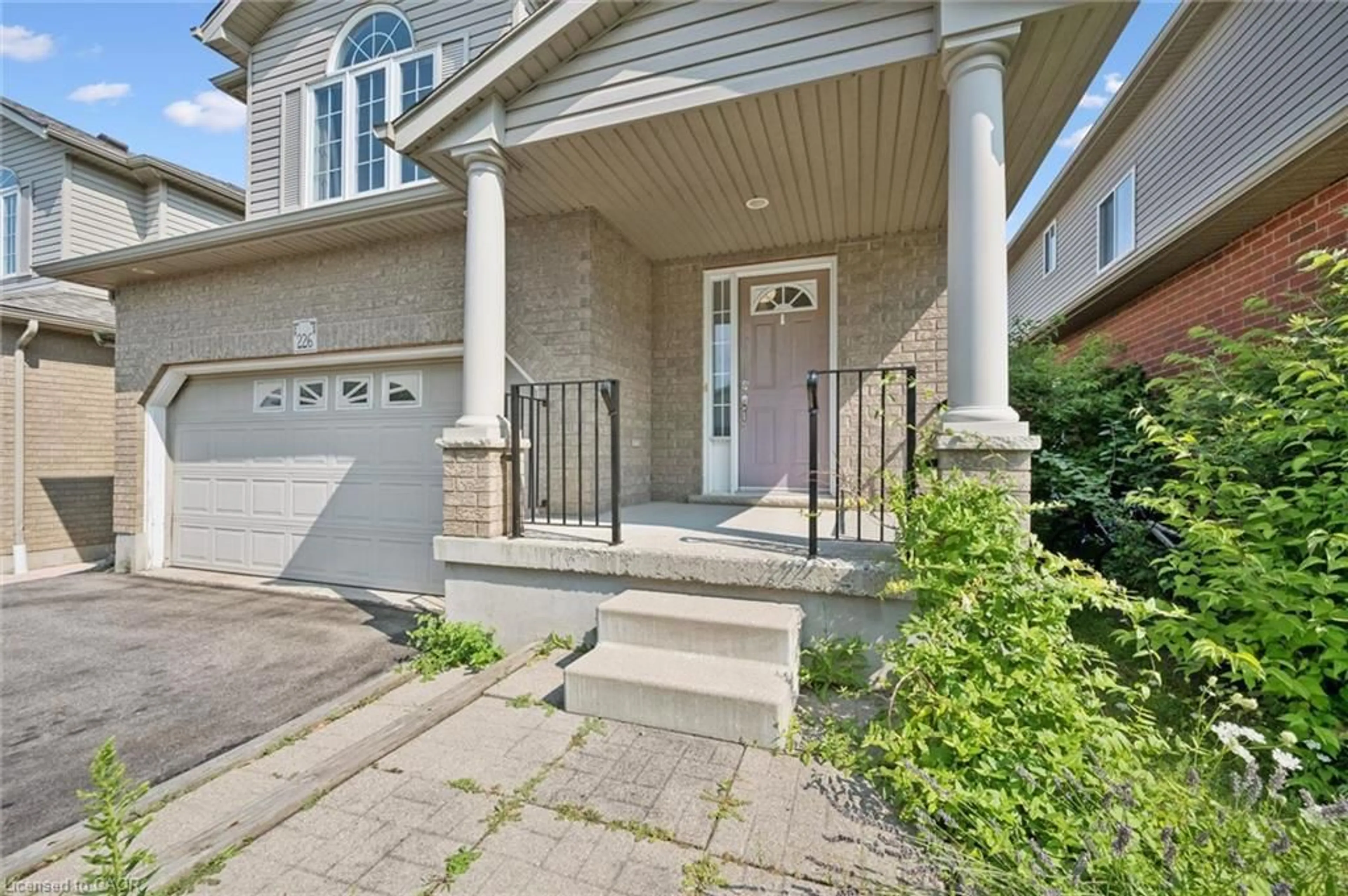 Unknown for 226 Sleaford St, Waterloo Ontario N2J 4Z7