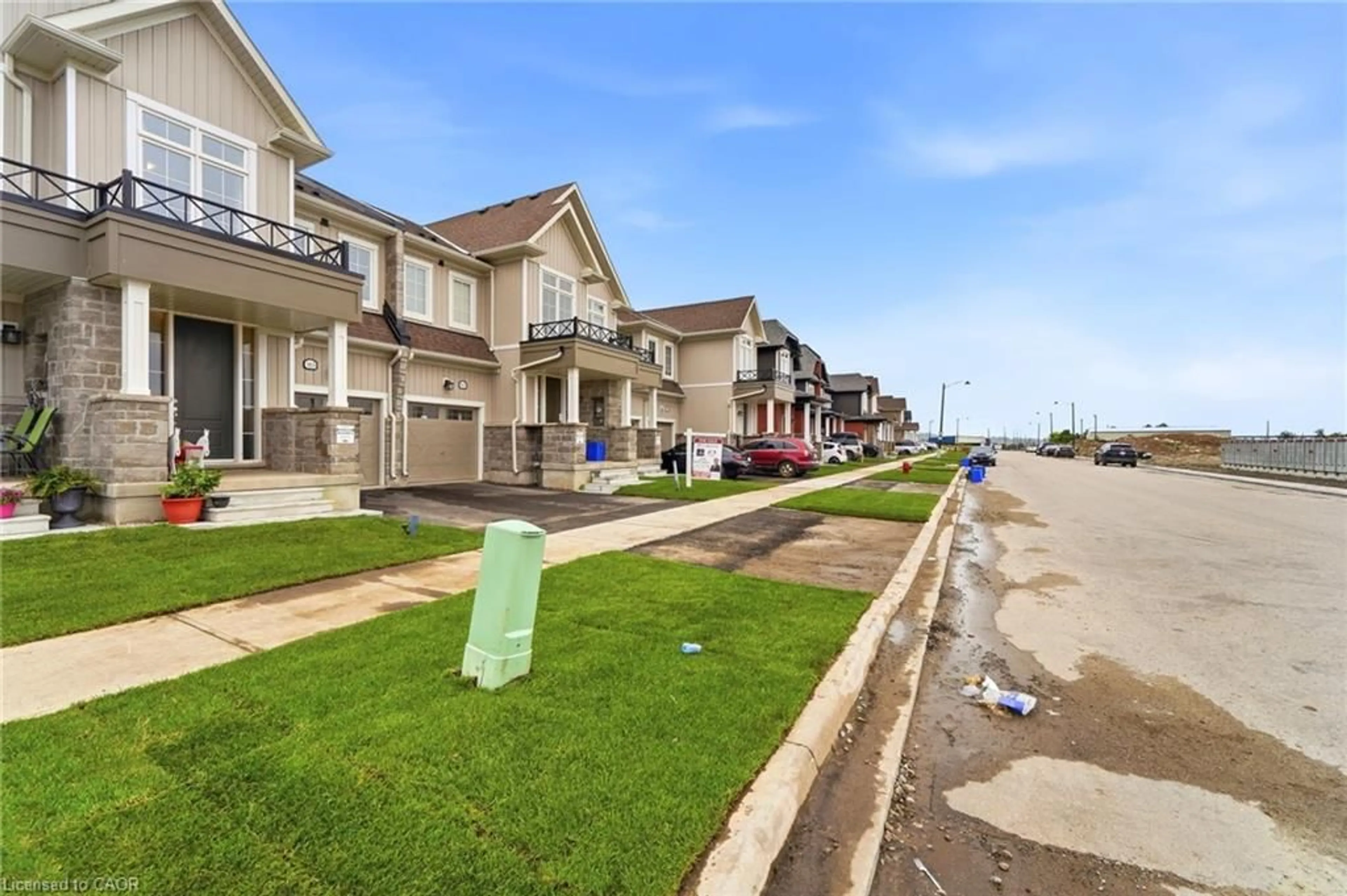 Unknown for 163 Gear Ave, Erin Ontario N0B 1T0