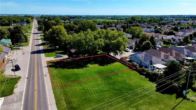1179 Bay St, Port Rowan 3
