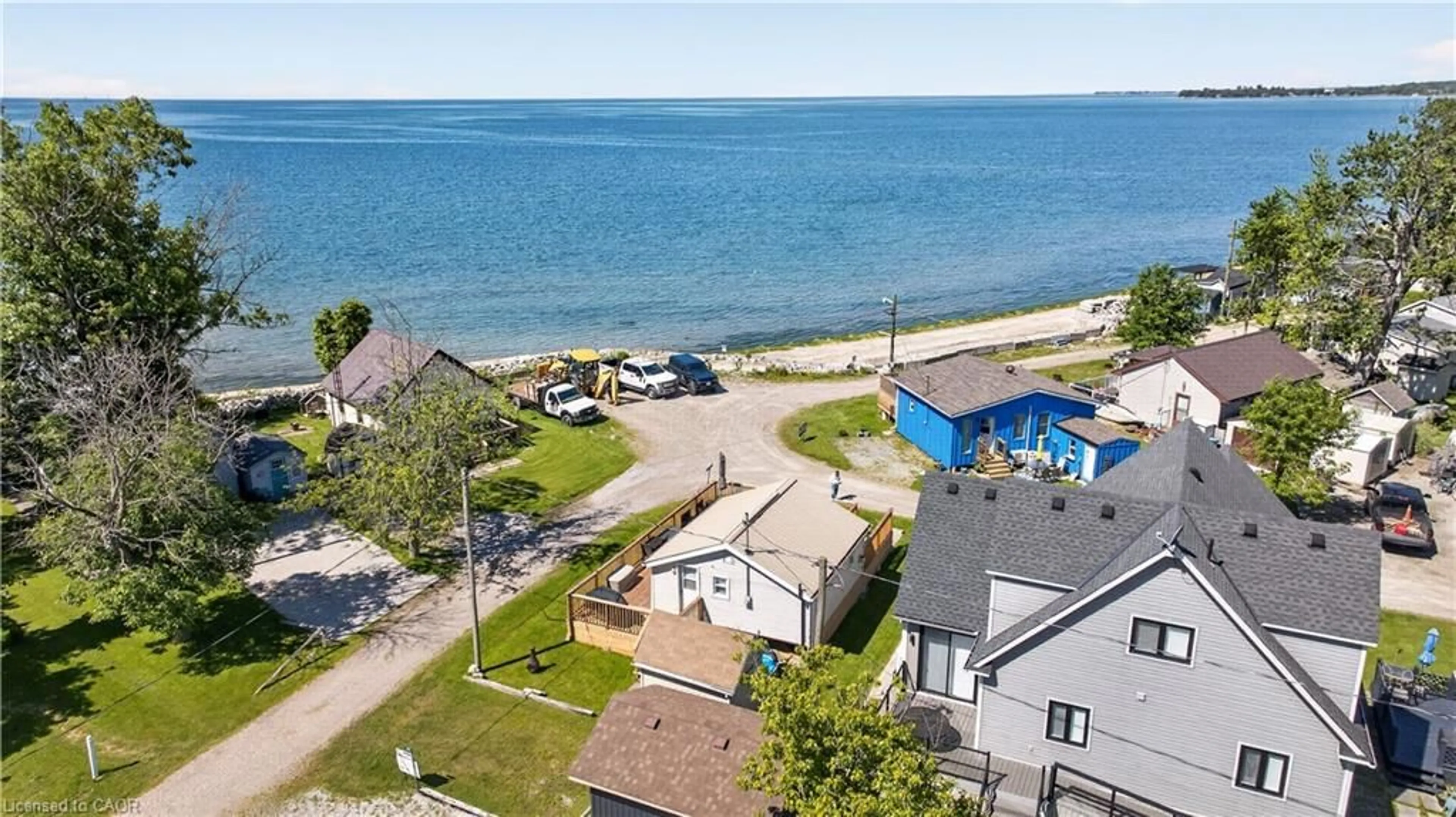 A pic from outside/outdoor area/front of a property/back of a property/a pic from drone, water/lake/river/ocean view for 13 Pike Lane, Selkirk Ontario N0A 1P0