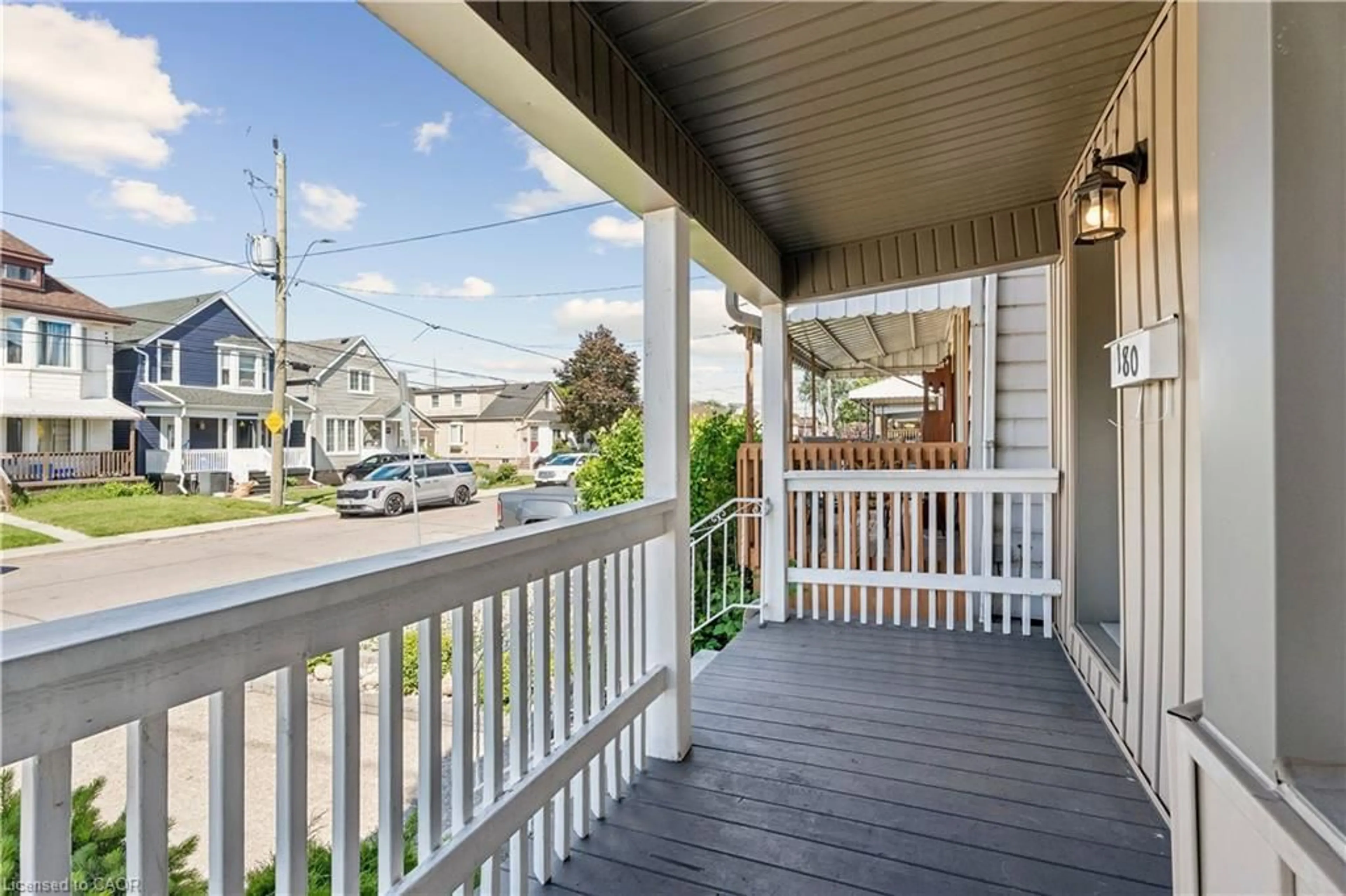 Patio, street for 180 Campbell Ave, Hamilton Ontario L8H 2G3