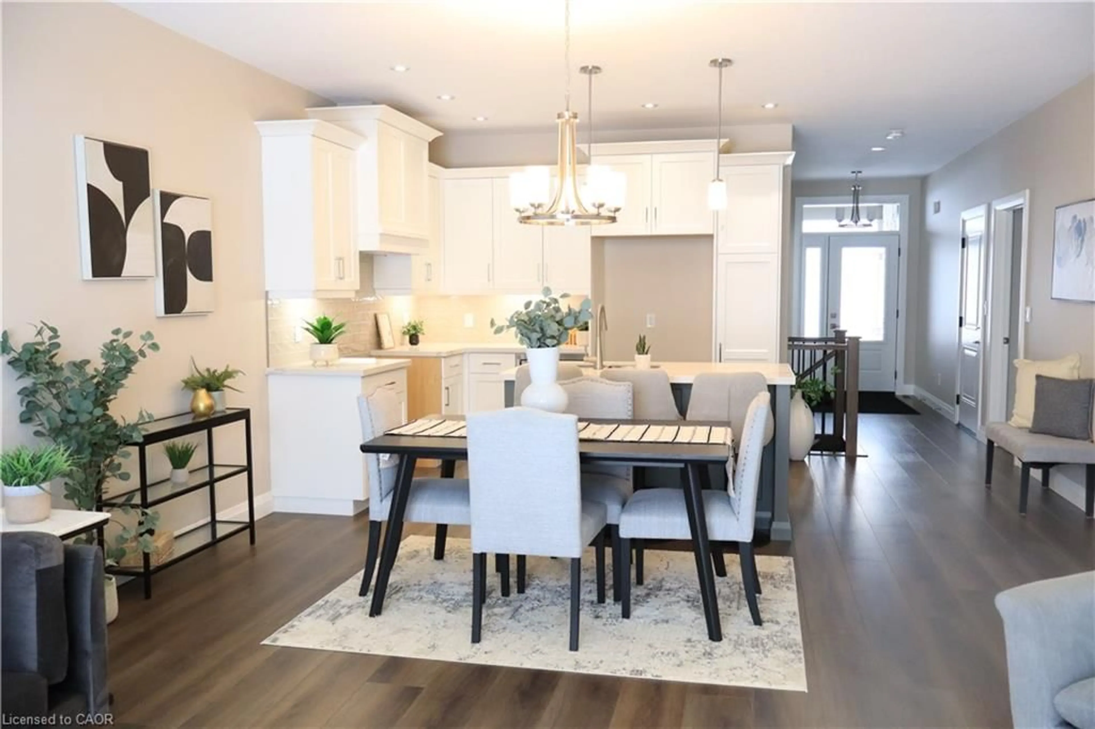 Open concept kitchen, wood/laminate floor for 375 Argyle Ave, Delhi Ontario N4B 0B2