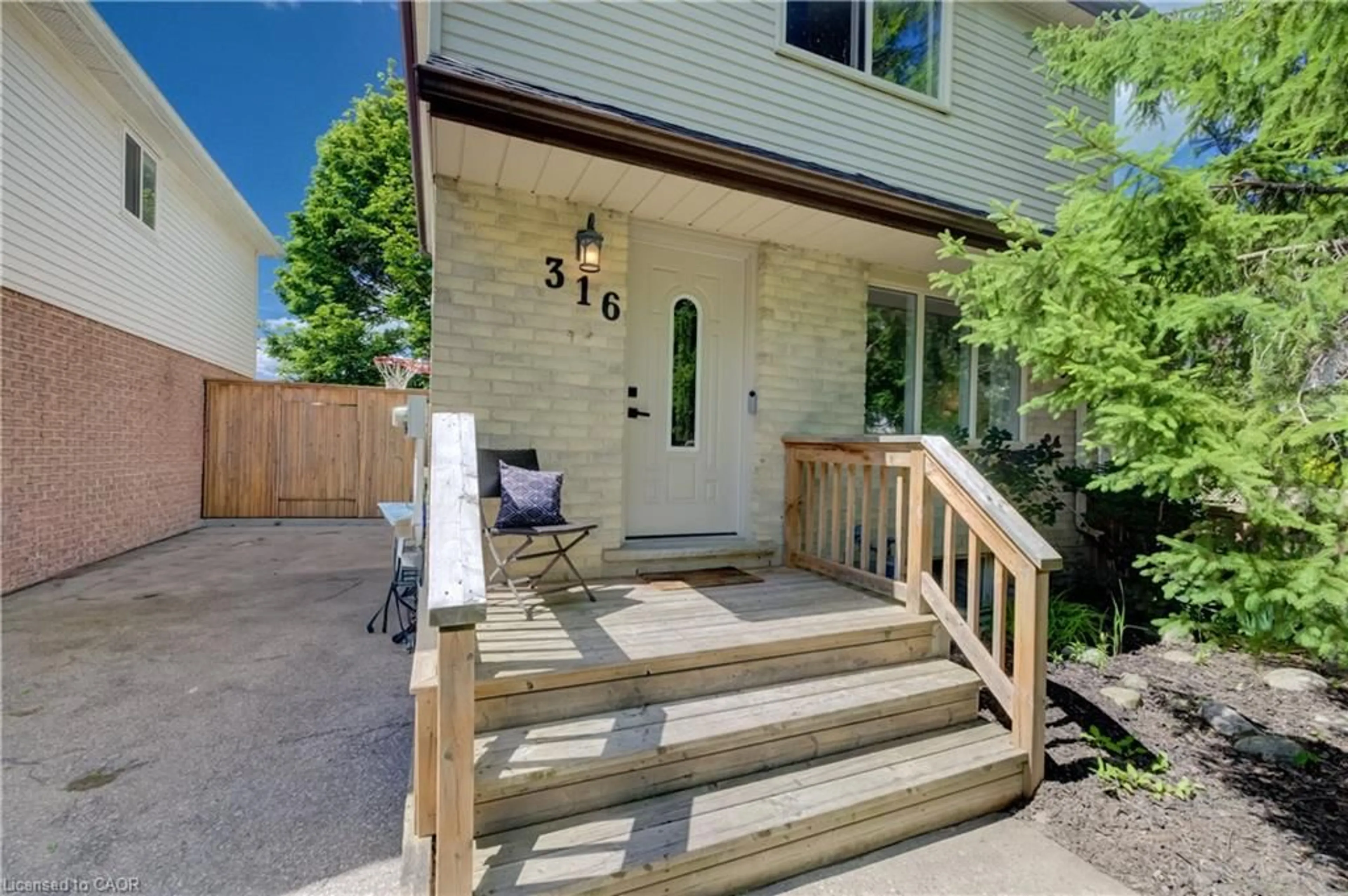 Unknown for 316 Ristau Pl, Kitchener Ontario N2E 3B2