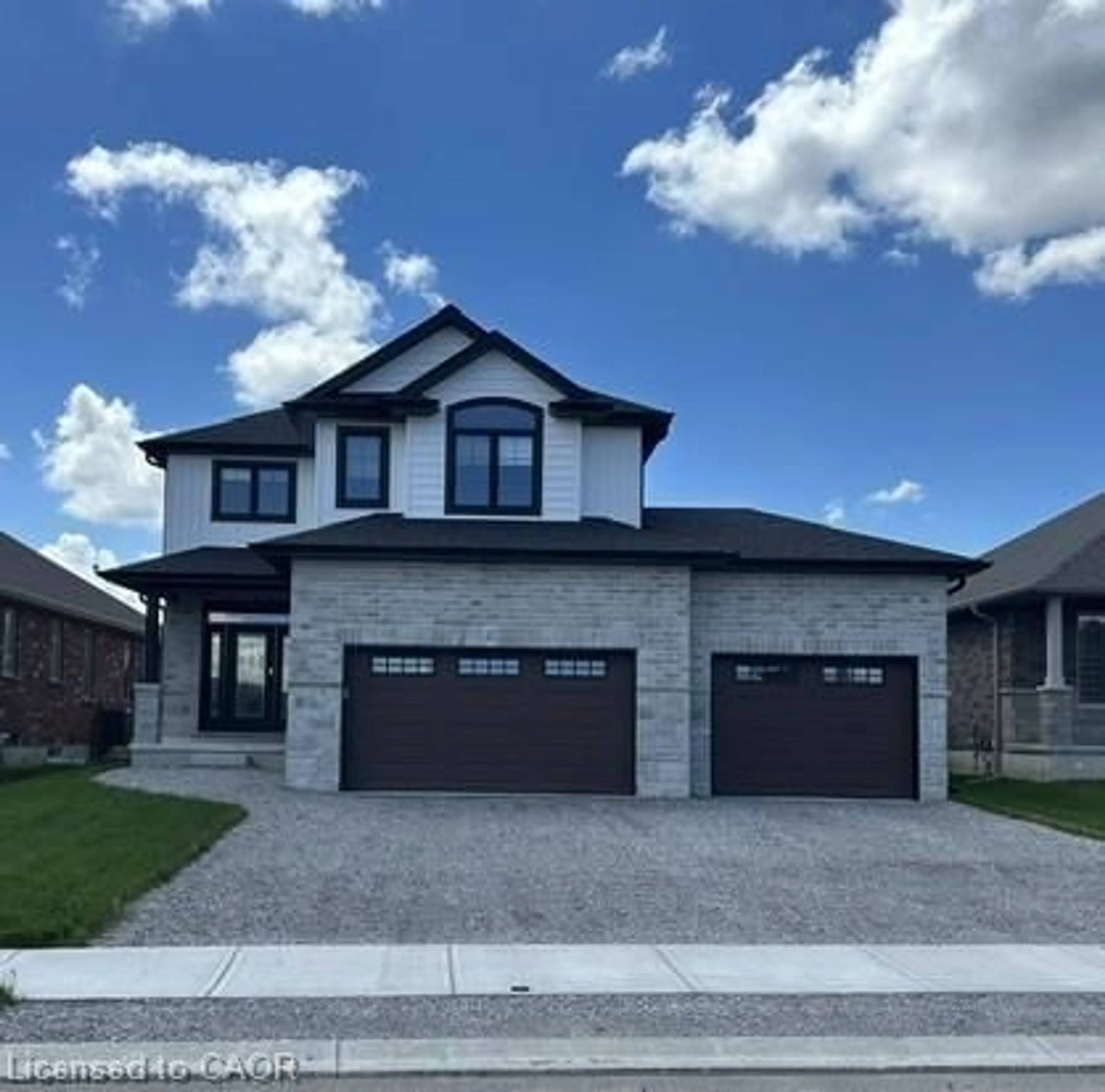 Home with brick exterior material, street for 25 Duchess Dr, Delhi Ontario N4B 0B3