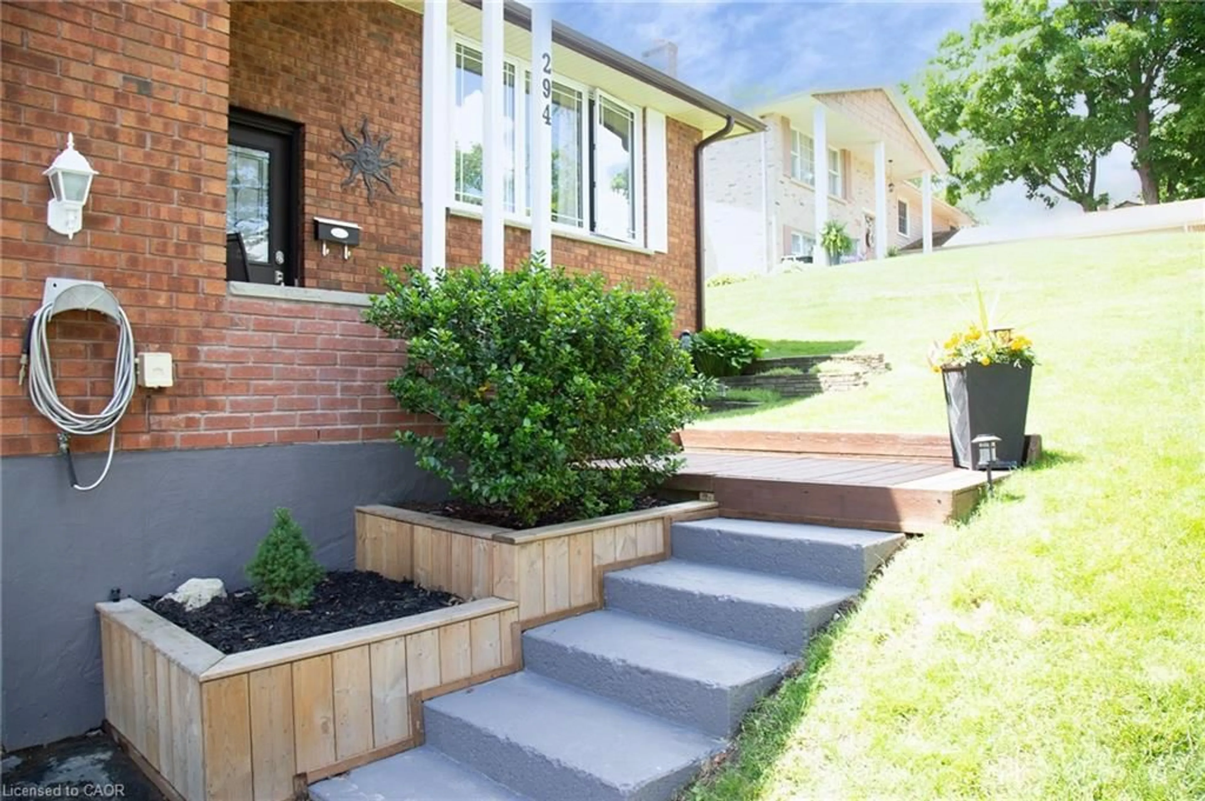 Home with brick exterior material, street for 294 South Dr, Simcoe Ontario N3Y 1H2