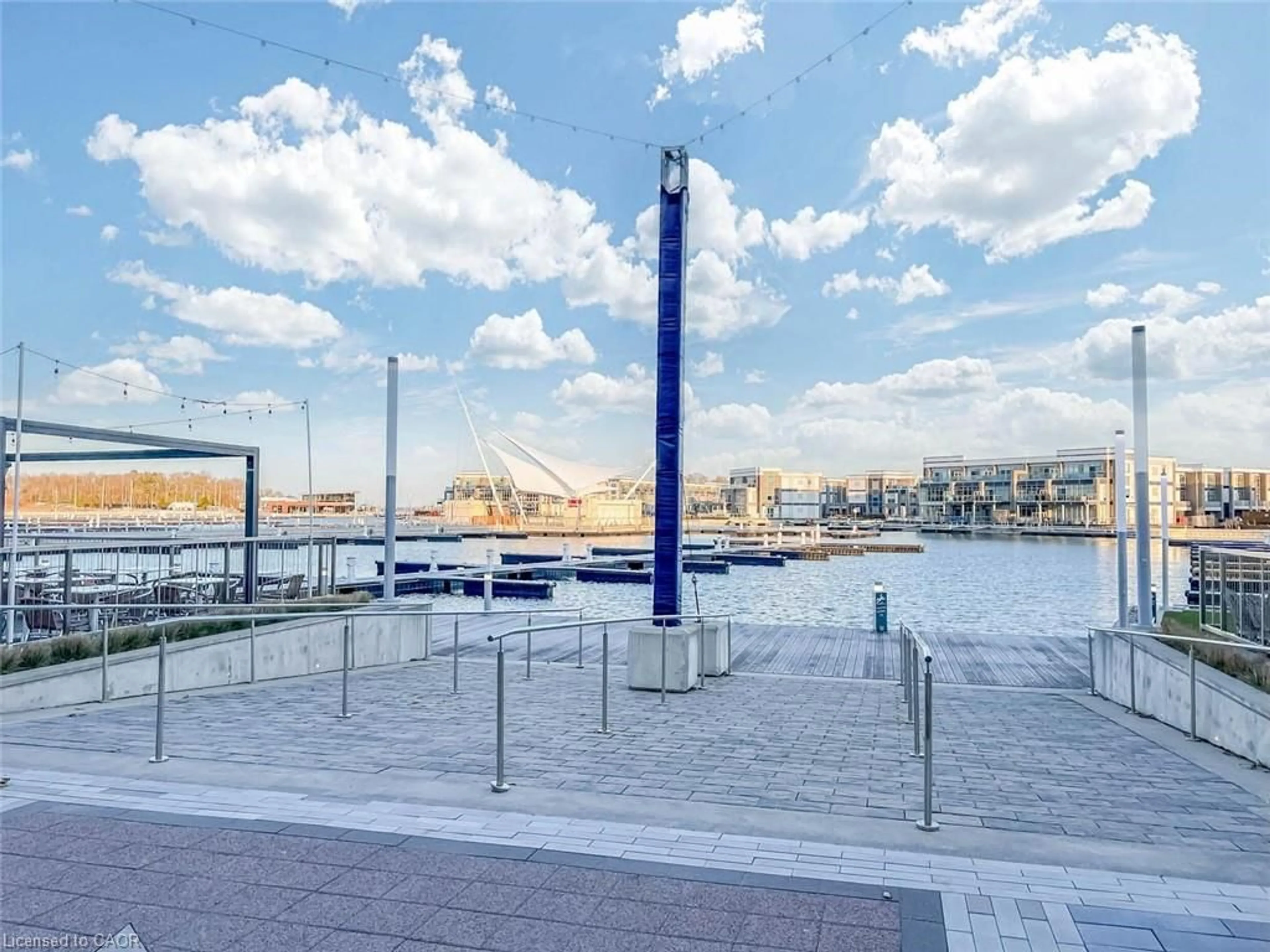 Patio, water/lake/river/ocean view for 415 Sea Ray Ave #403, Innisfil Ontario L9S 0R5