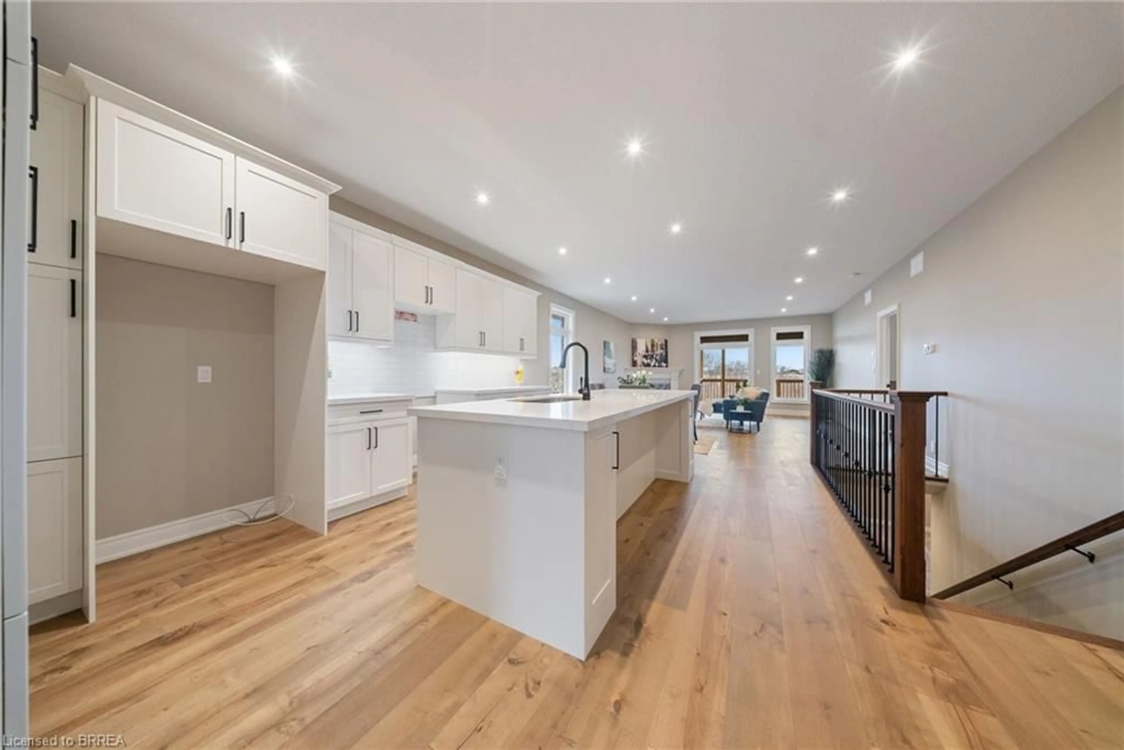 Open concept kitchen, unknown for 187 Craddock Blvd, Jarvis Ontario N0A 1J0