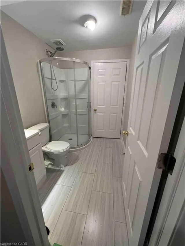 151 Clairfields Dr #4, Guelph 2