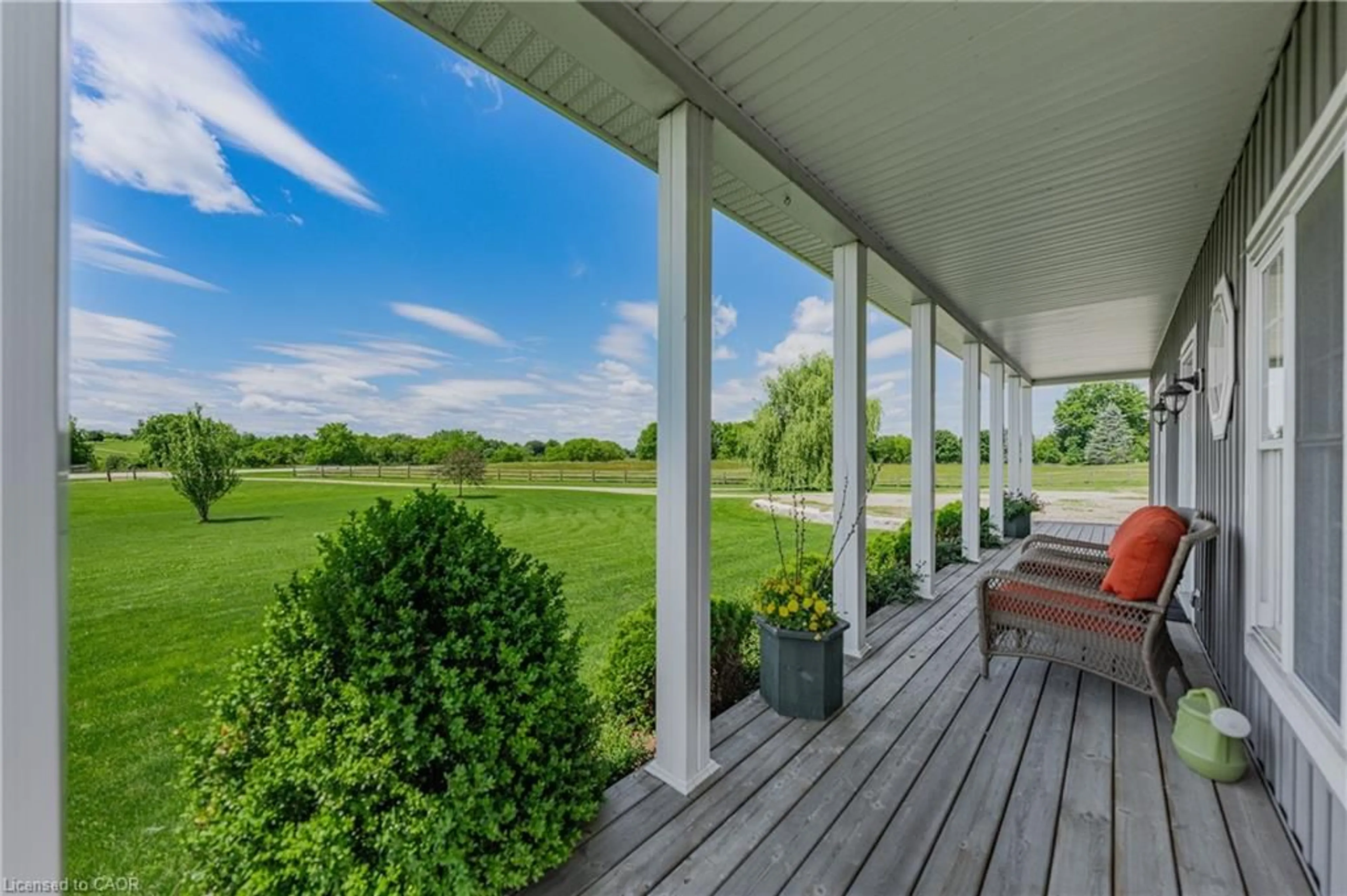 Patio, water/lake/river/ocean view for 130 Salt Springs Church Rd, Brantford Ontario N3T 5L9
