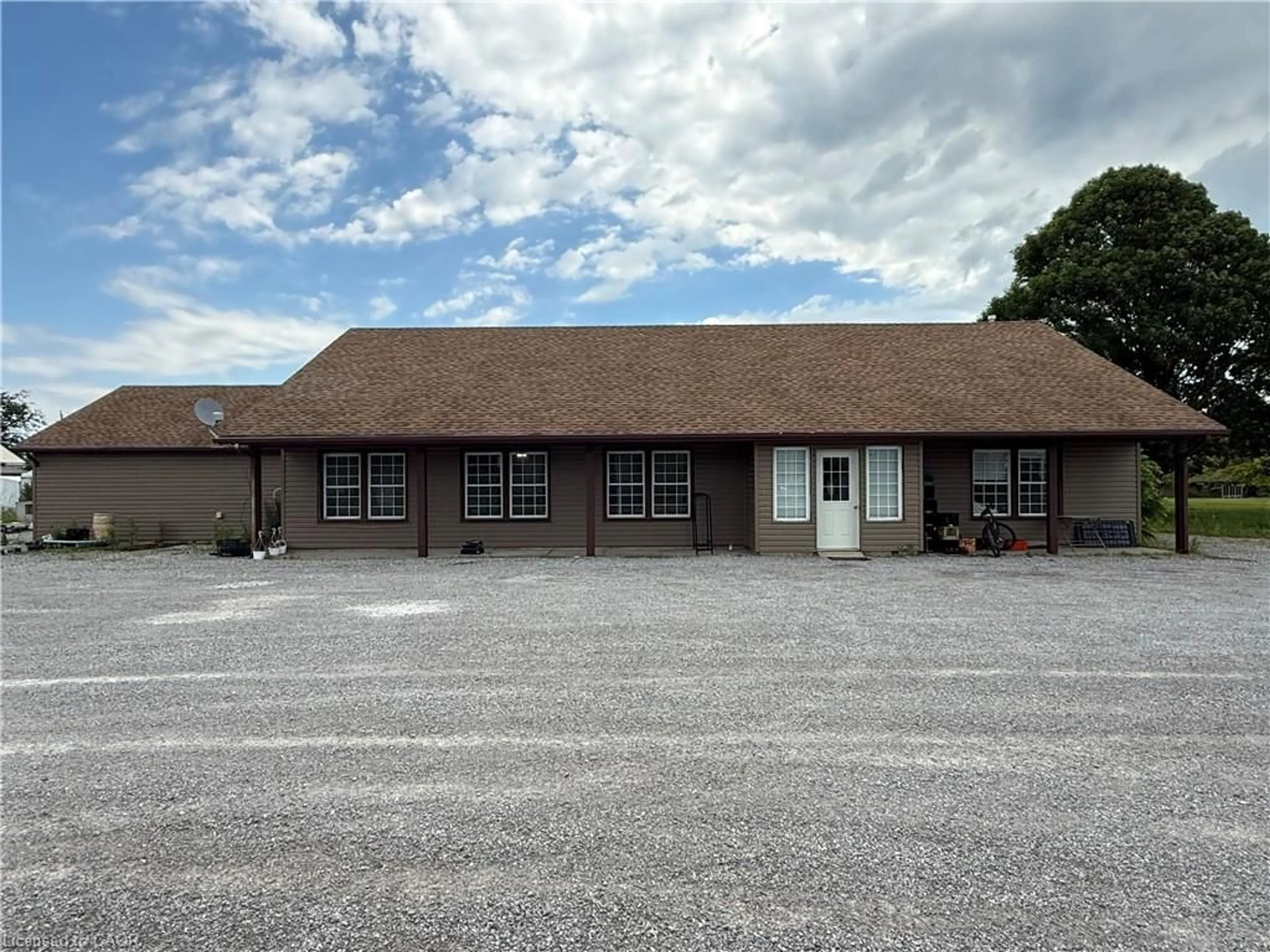A pic from outside/outdoor area/front of a property/back of a property/a pic from drone, building for 1048 Highway 59, Port Rowan Ontario N0E 1M0
