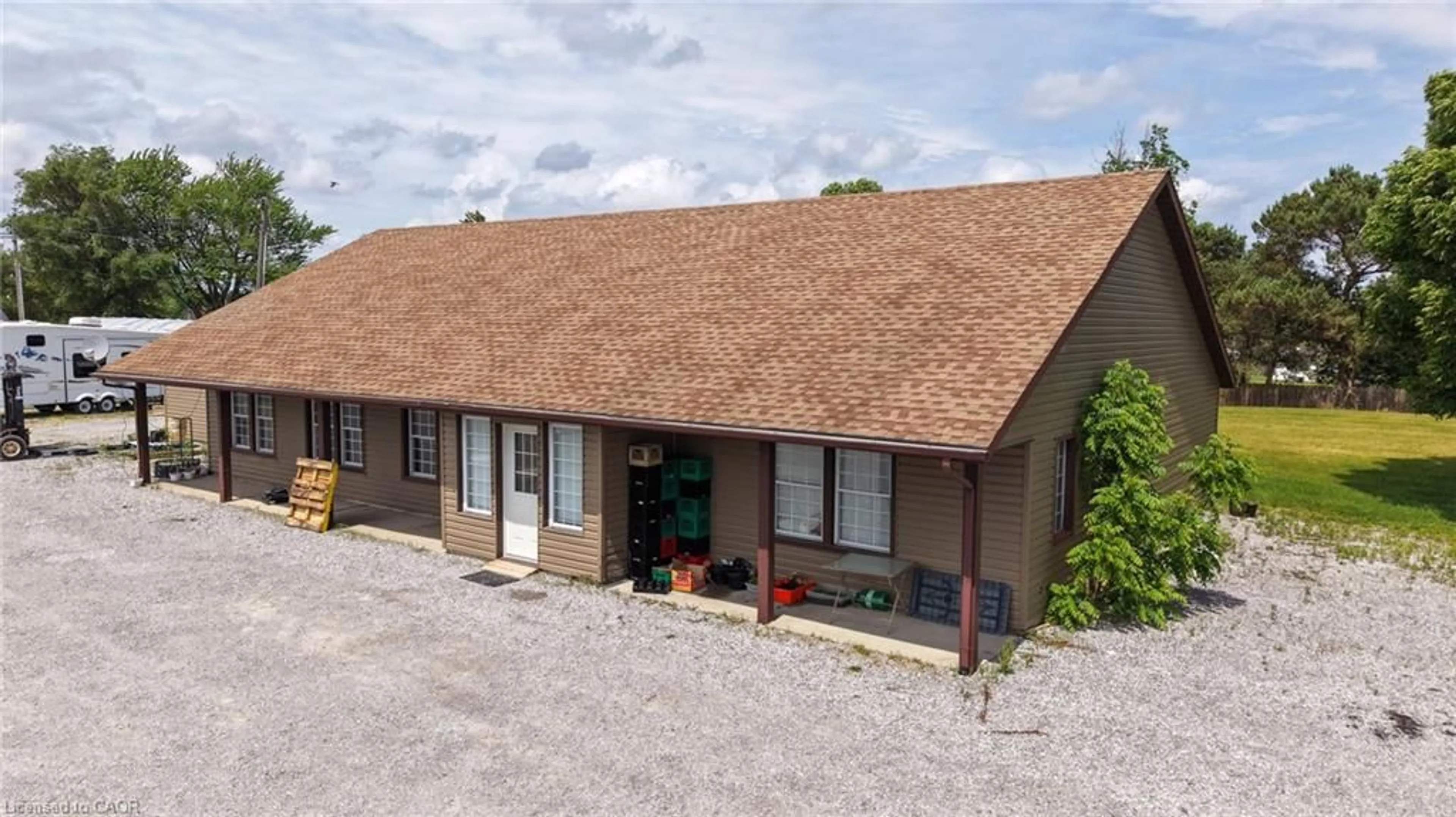 A pic from outside/outdoor area/front of a property/back of a property/a pic from drone, building for 1048 Highway 59, Port Rowan Ontario N0E 1M0