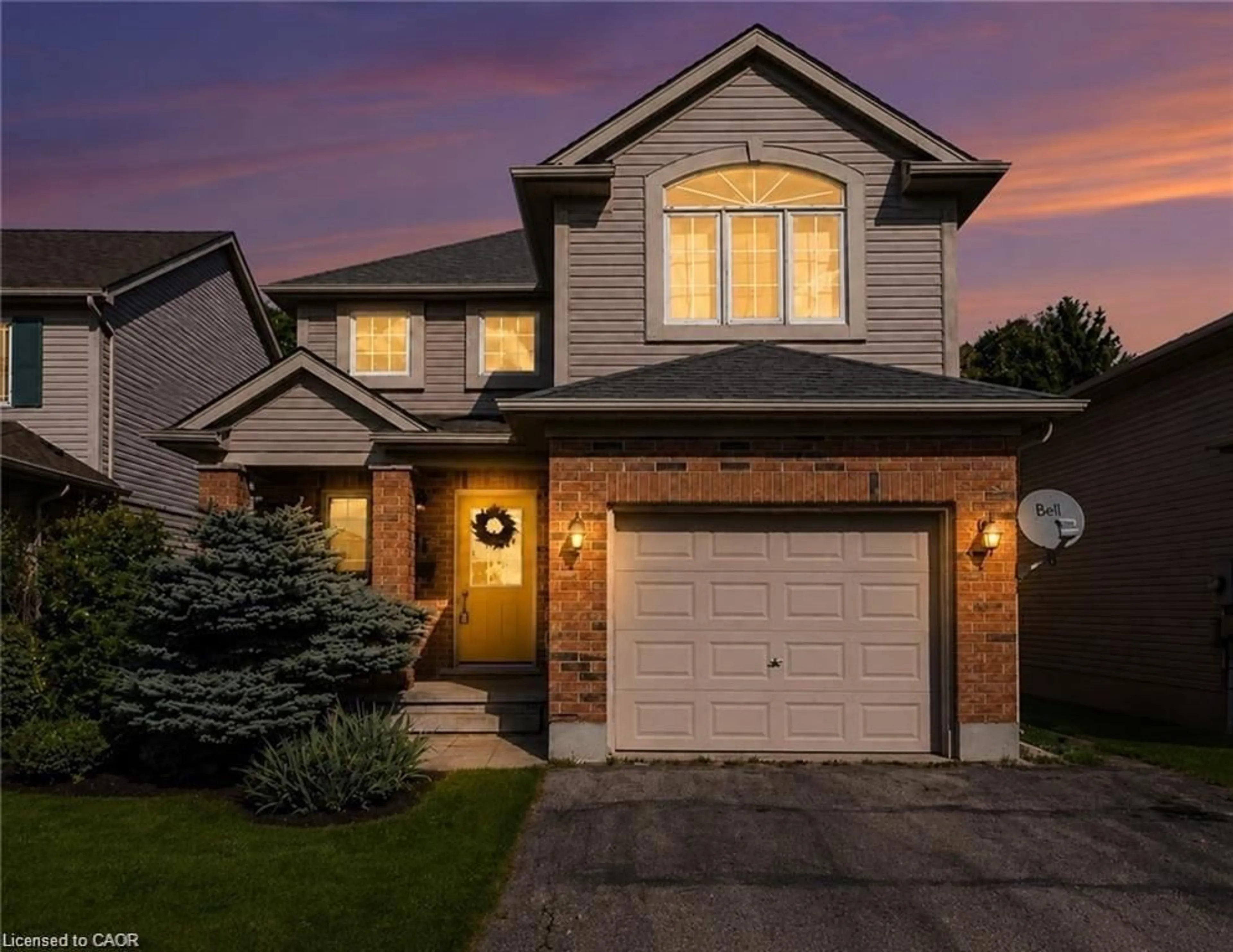 Home with brick exterior material, street for 21 Axford Pky, St. Thomas Ontario N5R 6E6