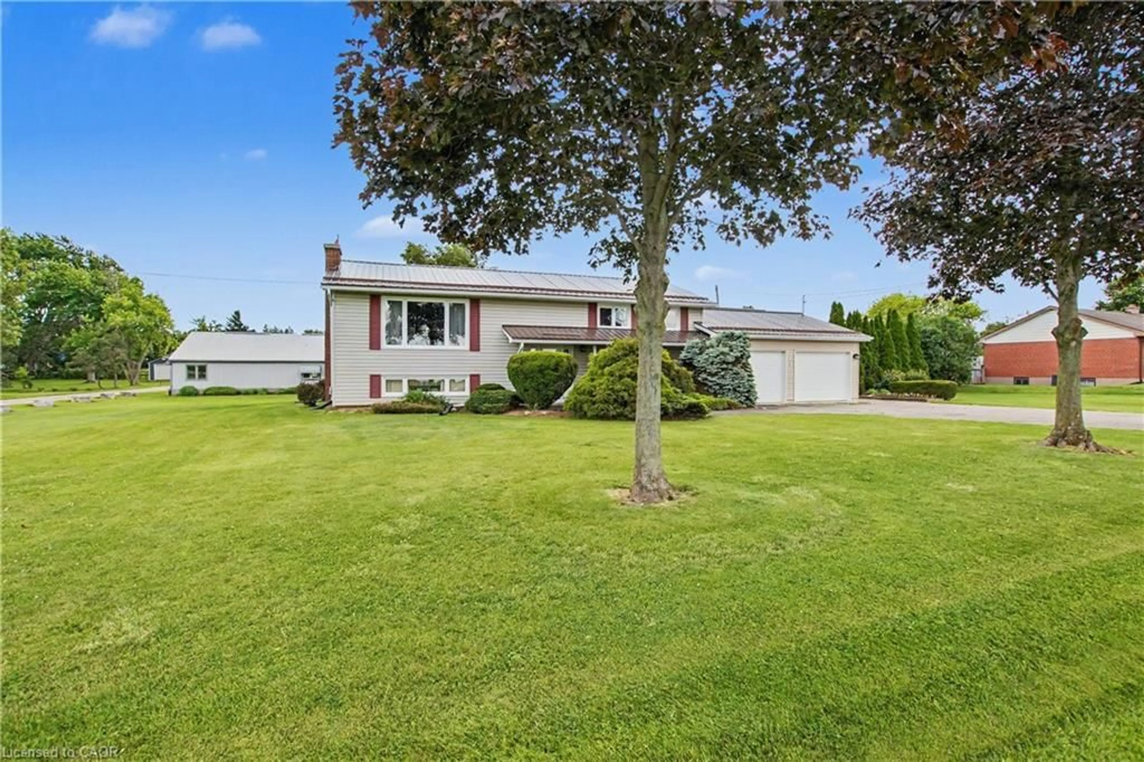 A pic from outside/outdoor area/front of a property/back of a property/a pic from drone, street for 5 Unity Side Rd, Haldimand County Ontario N3W 1Y1