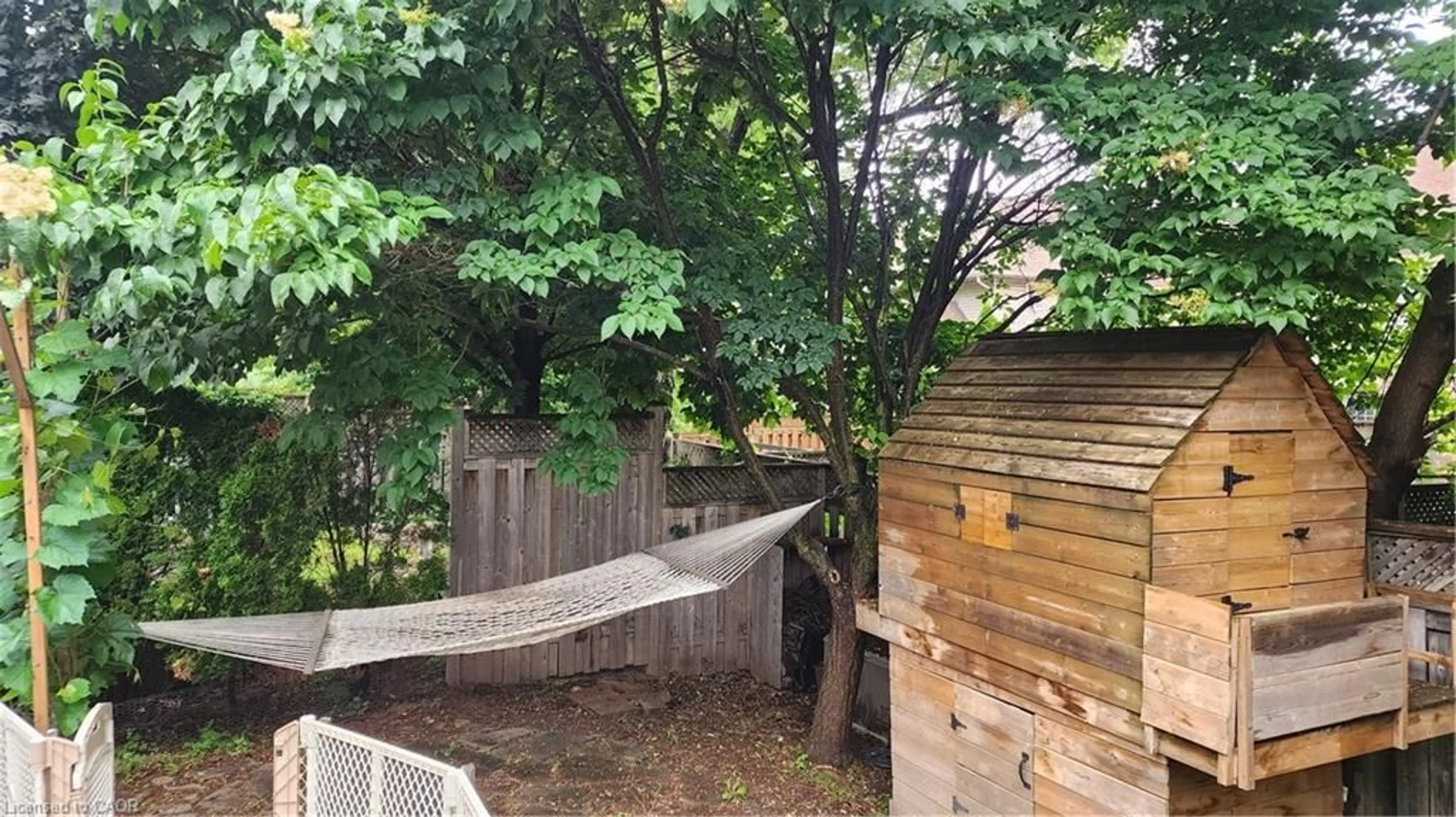 Patio, forest/trees view for 1305 Walker's Line, Burlington Ontario L7M 4N7