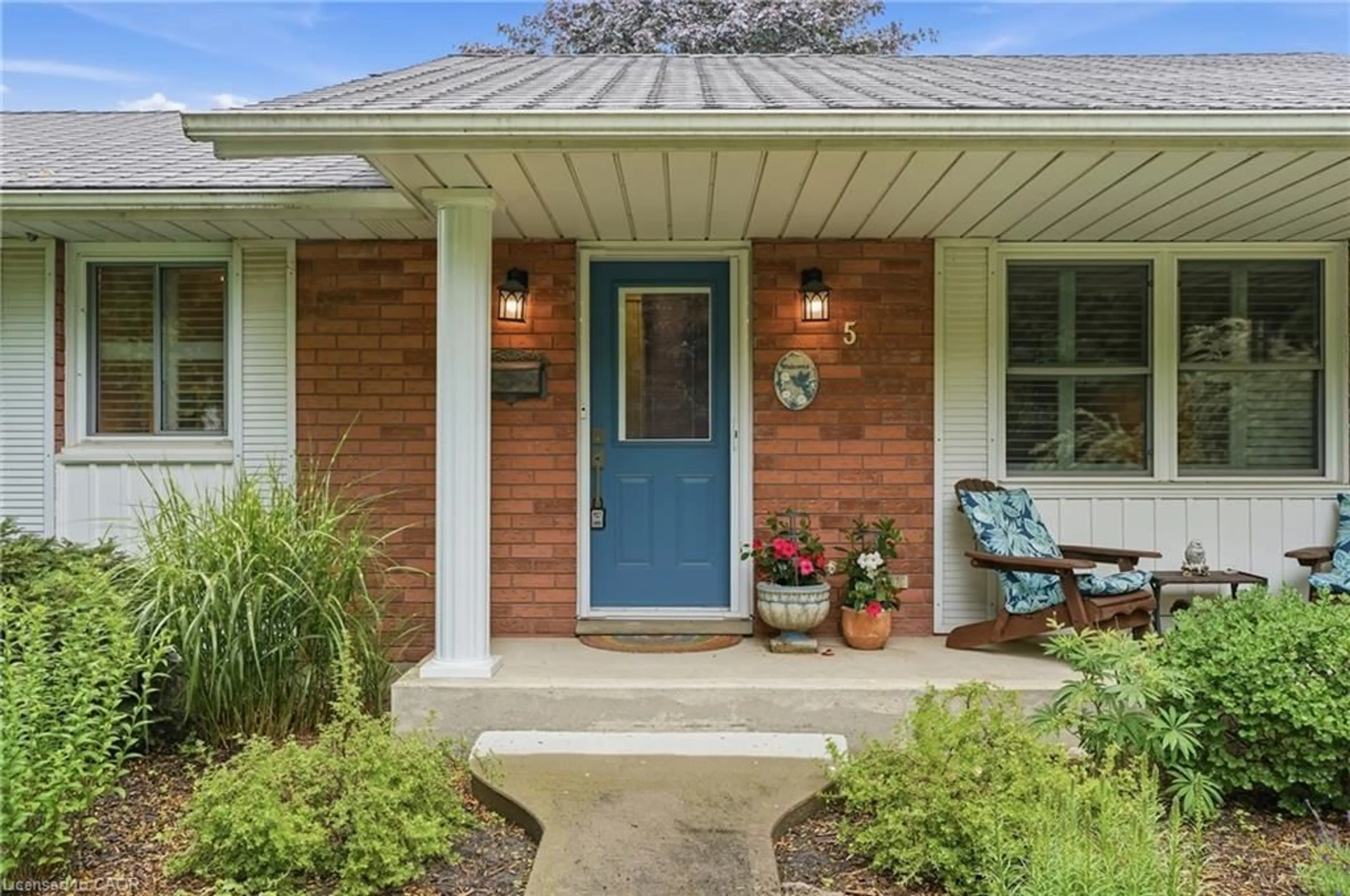 Home with brick exterior material, street for 5 Brant St, Simcoe Ontario N3Y 5G2