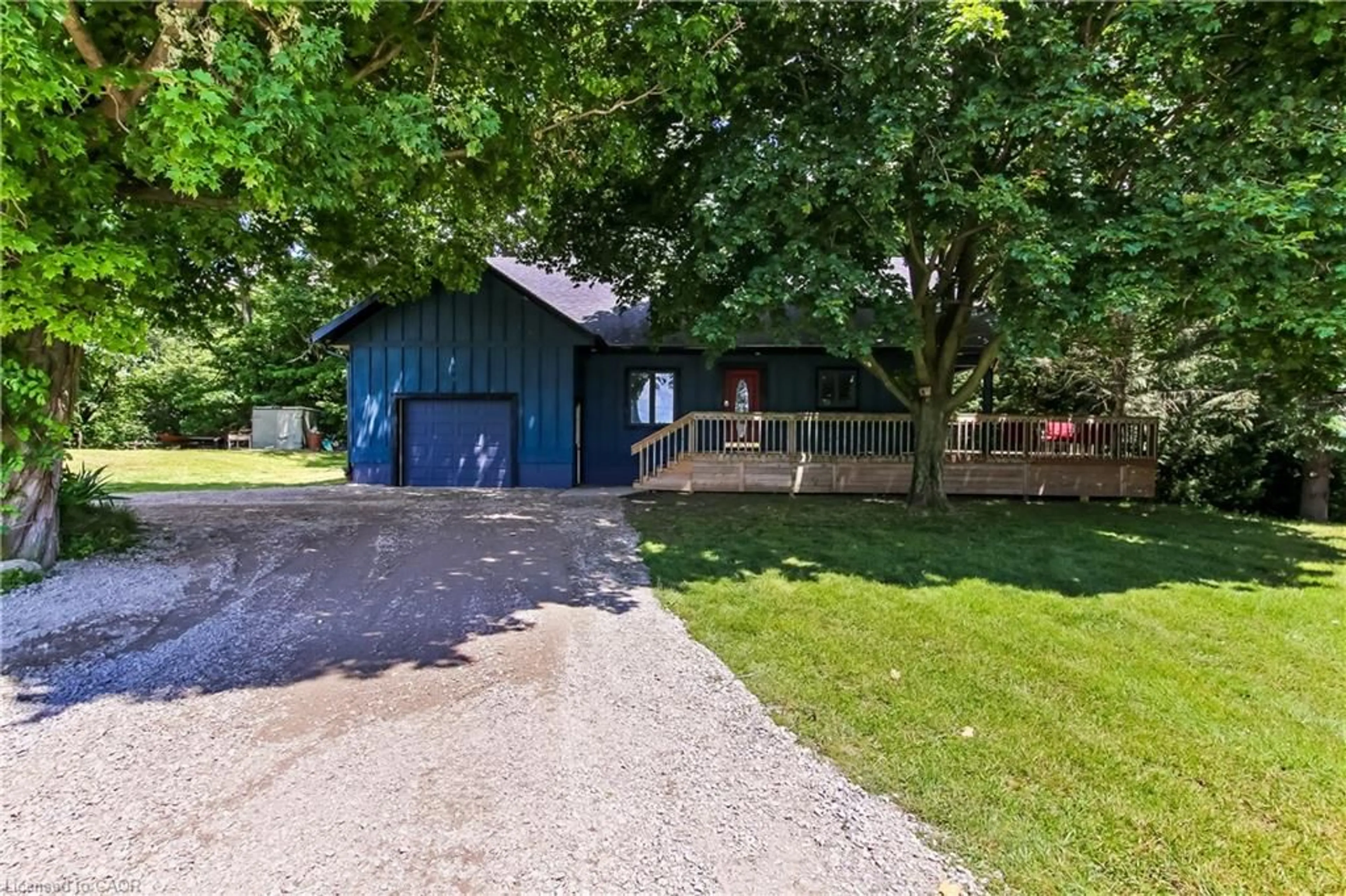 A pic from outside/outdoor area/front of a property/back of a property/a pic from drone, unknown for Rd, Langton Ontario N0E 1G0