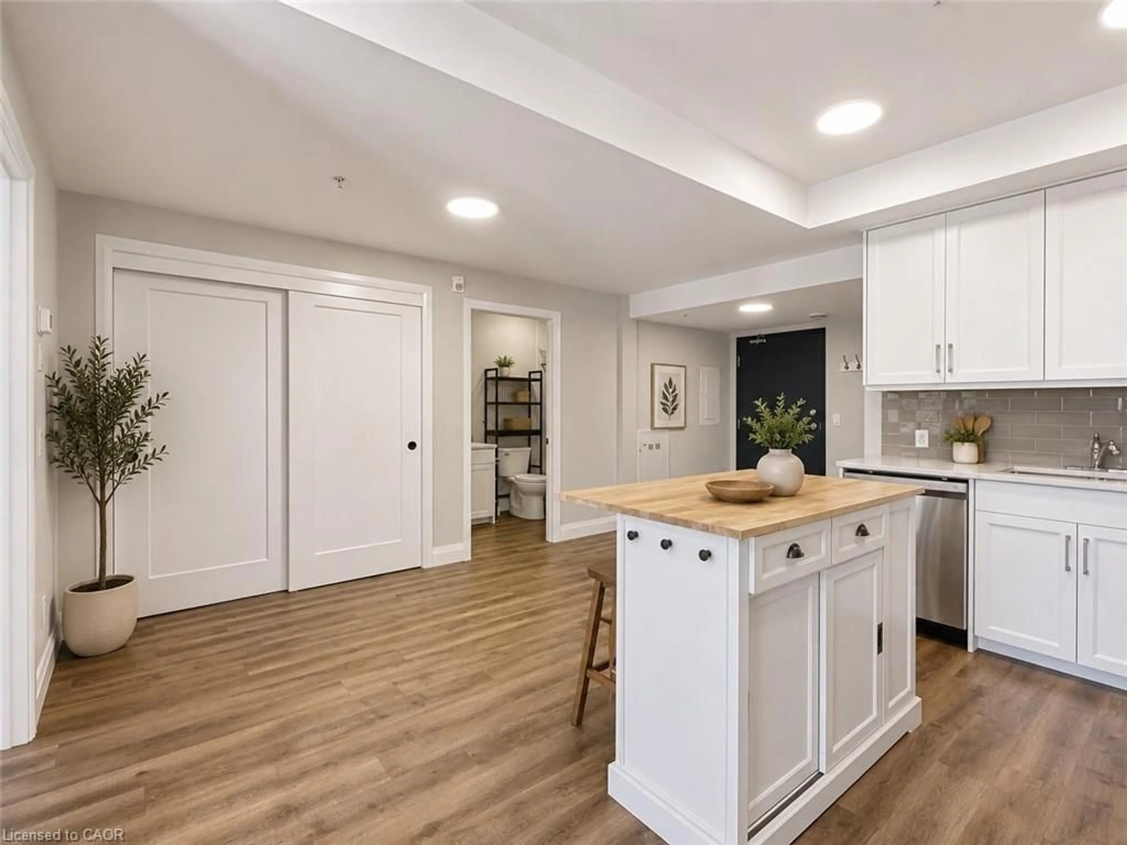 Open concept kitchen, unknown for 64 Main St #310, Hagersville Ontario N0A 1H0