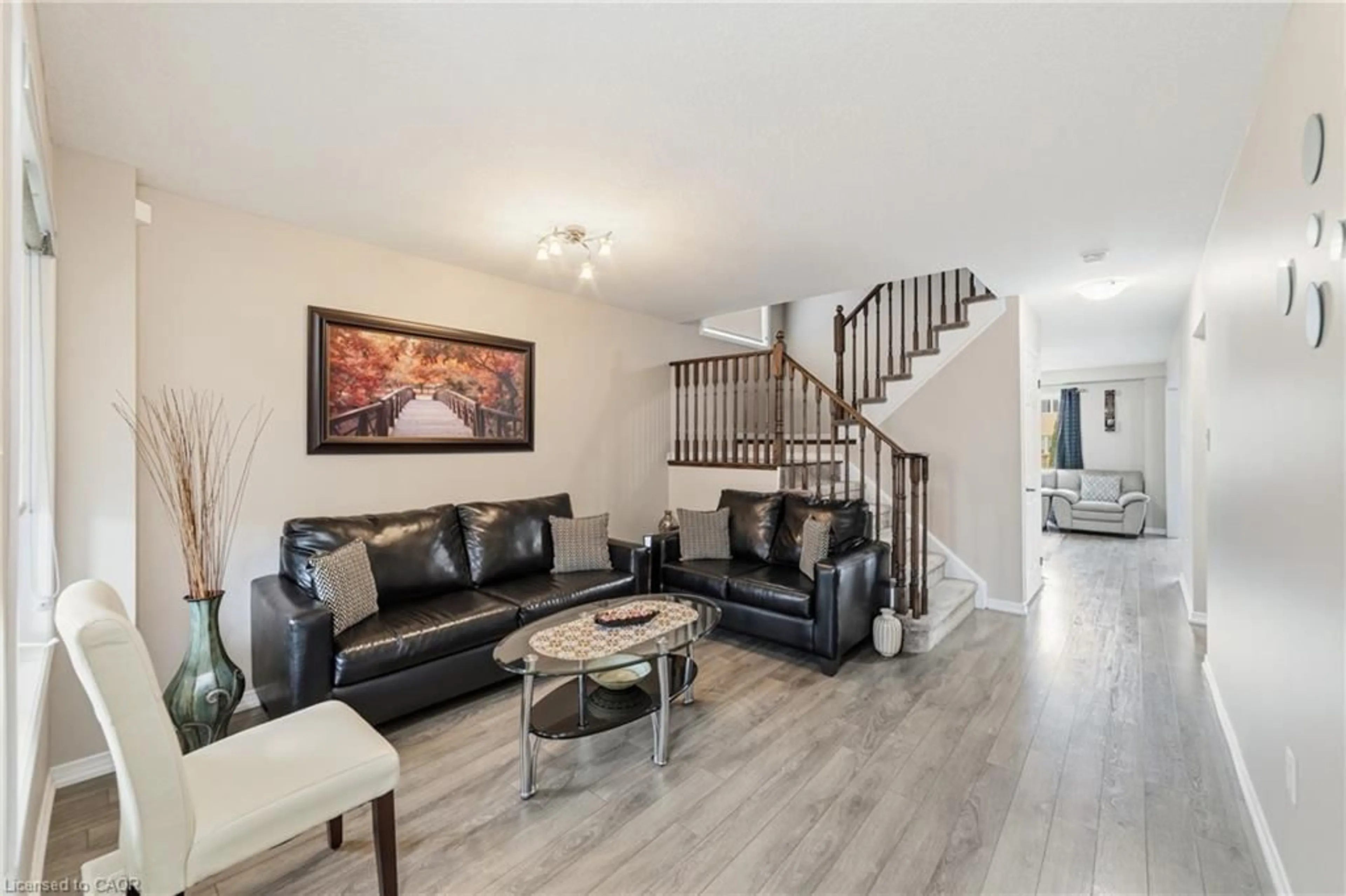 Living room with furniture, unknown for 98 Warner Lane, Brantford Ontario N3T 0J3