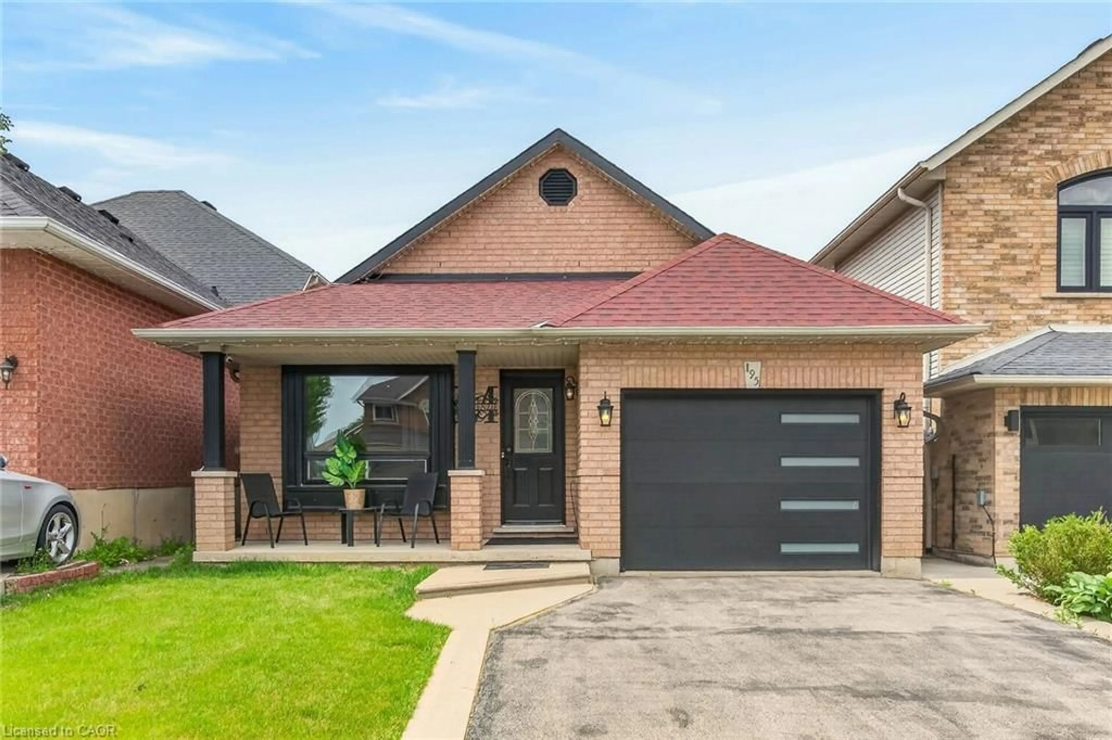 Home with brick exterior material, street for 195 Locheed Dr, Hamilton Ontario L8T 5A5