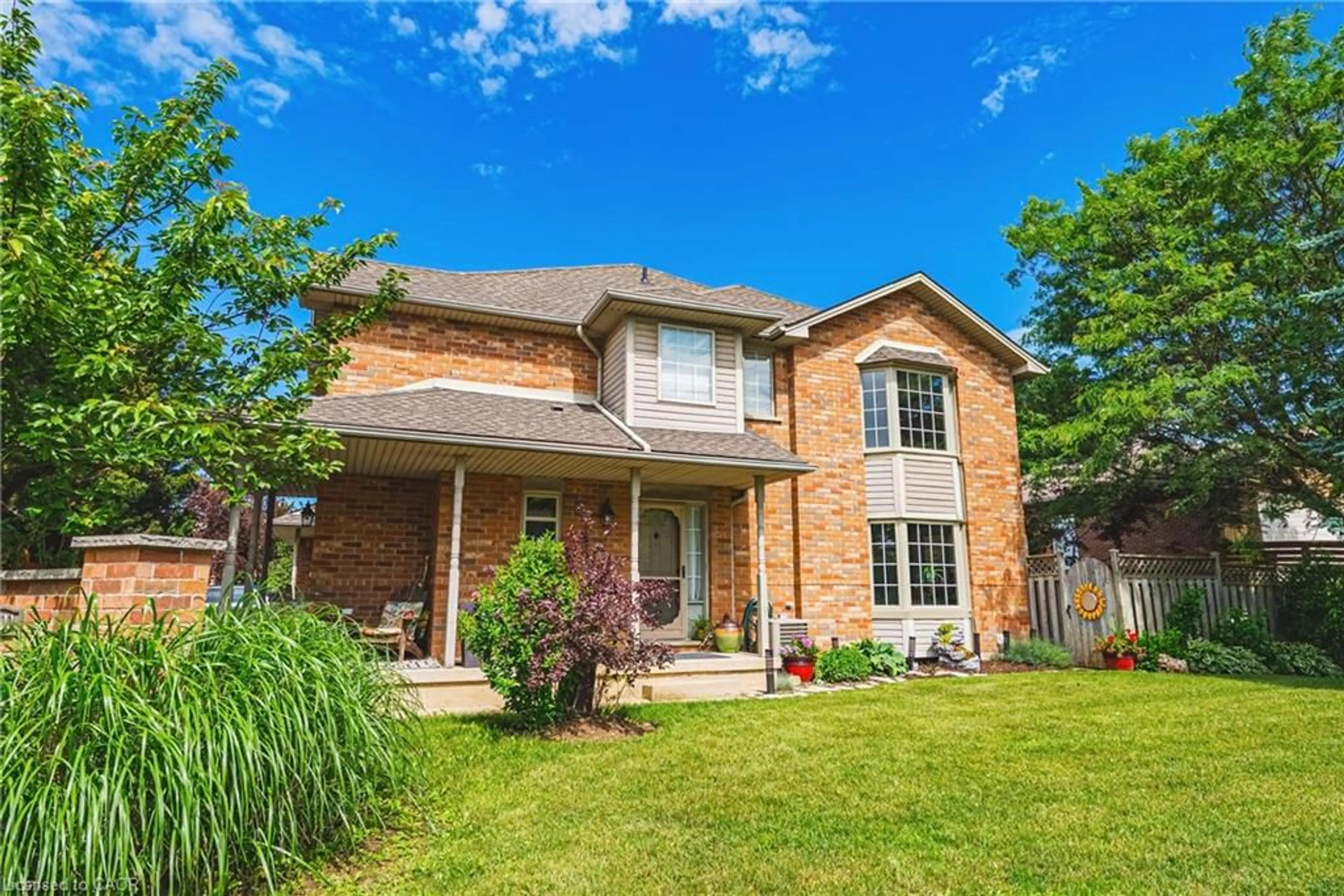 Home with brick exterior material, street for 1000 Upper Paradise Rd #8, Hamilton Ontario L9B 2S7