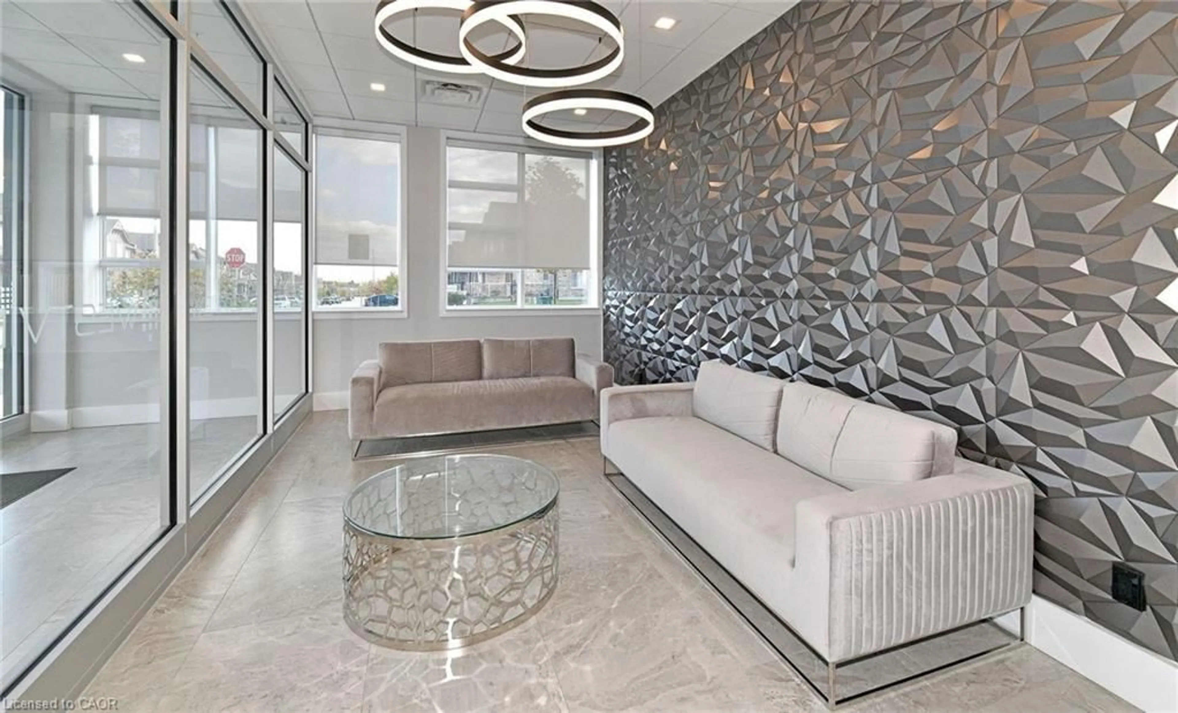 Lobby for 105 Spencer Ave, Orangeville Ontario L9W 6X2