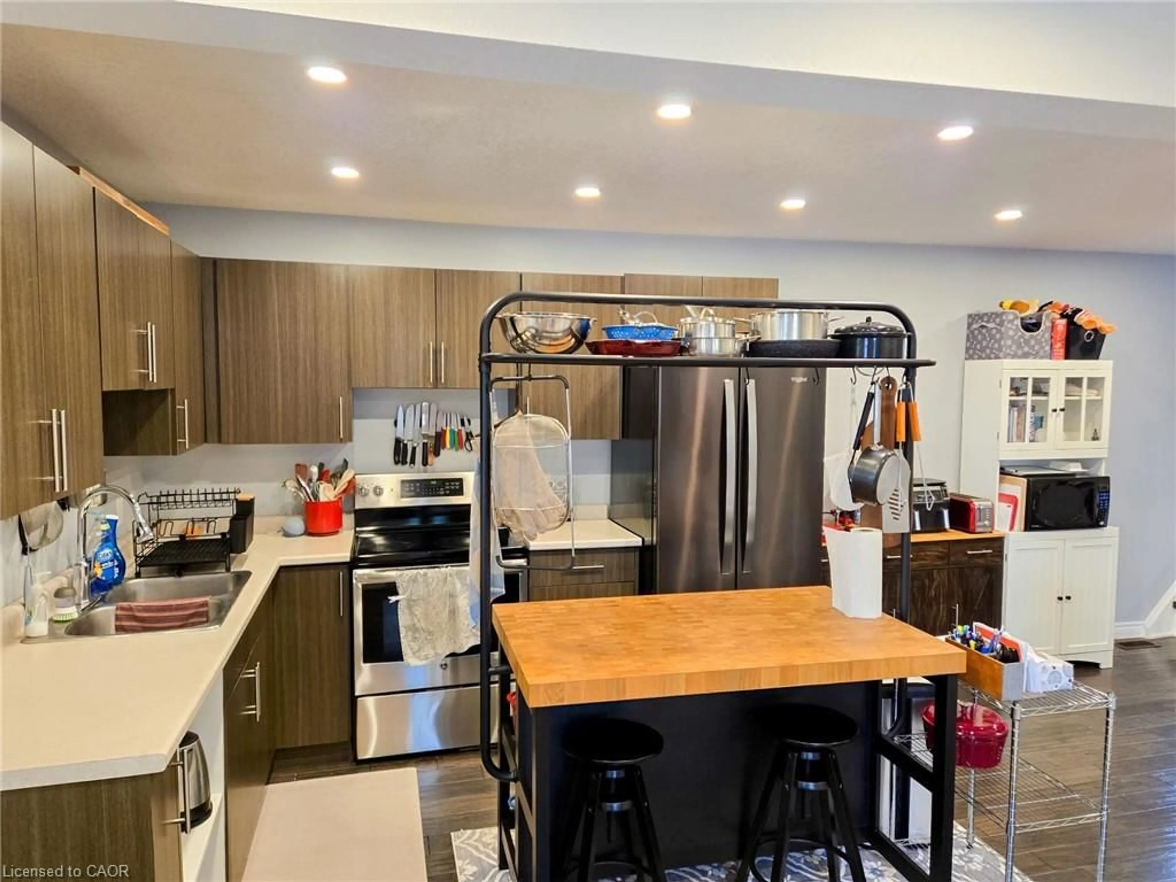 Open concept kitchen, unknown for 6 Hewitt St, Vittoria Ontario N0E 1W0