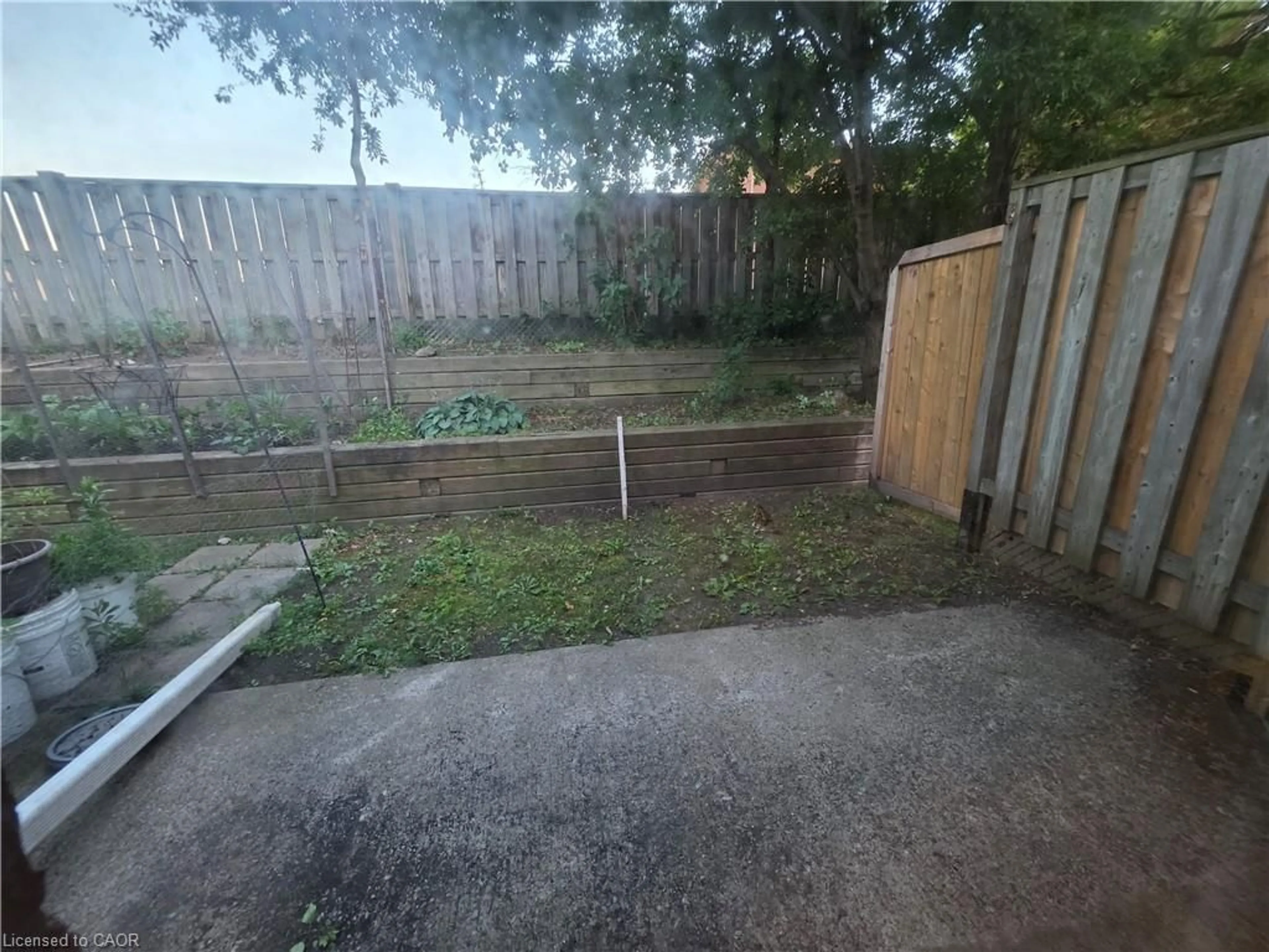A pic from outside/outdoor area/front of a property/back of a property/a pic from drone, street for 41 Valleyview Rd #11, Kitchener Ontario N2E 3H9