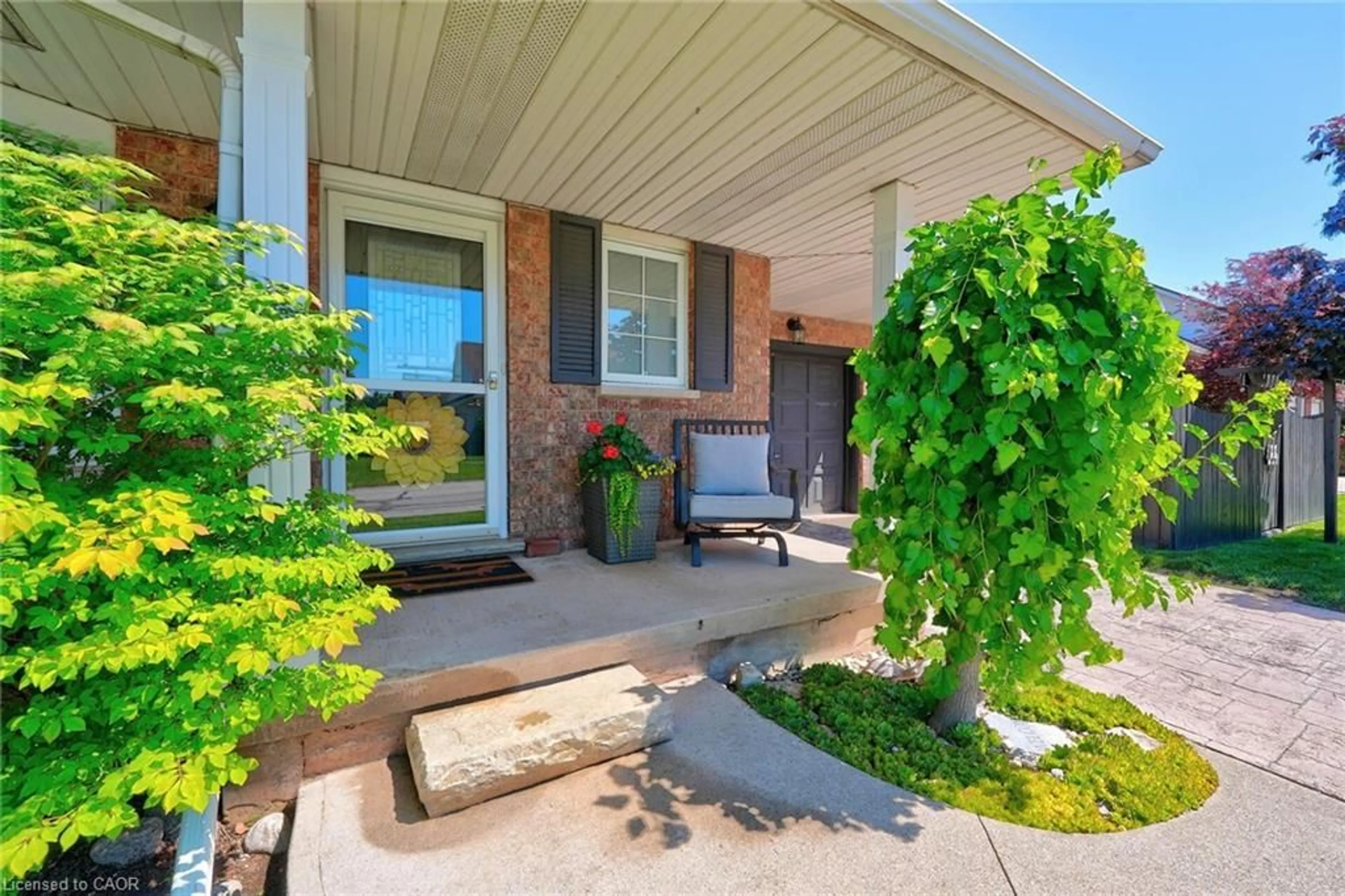Unknown for 5137 Hawthorn Dr, Lincoln Ontario L3J 0J6