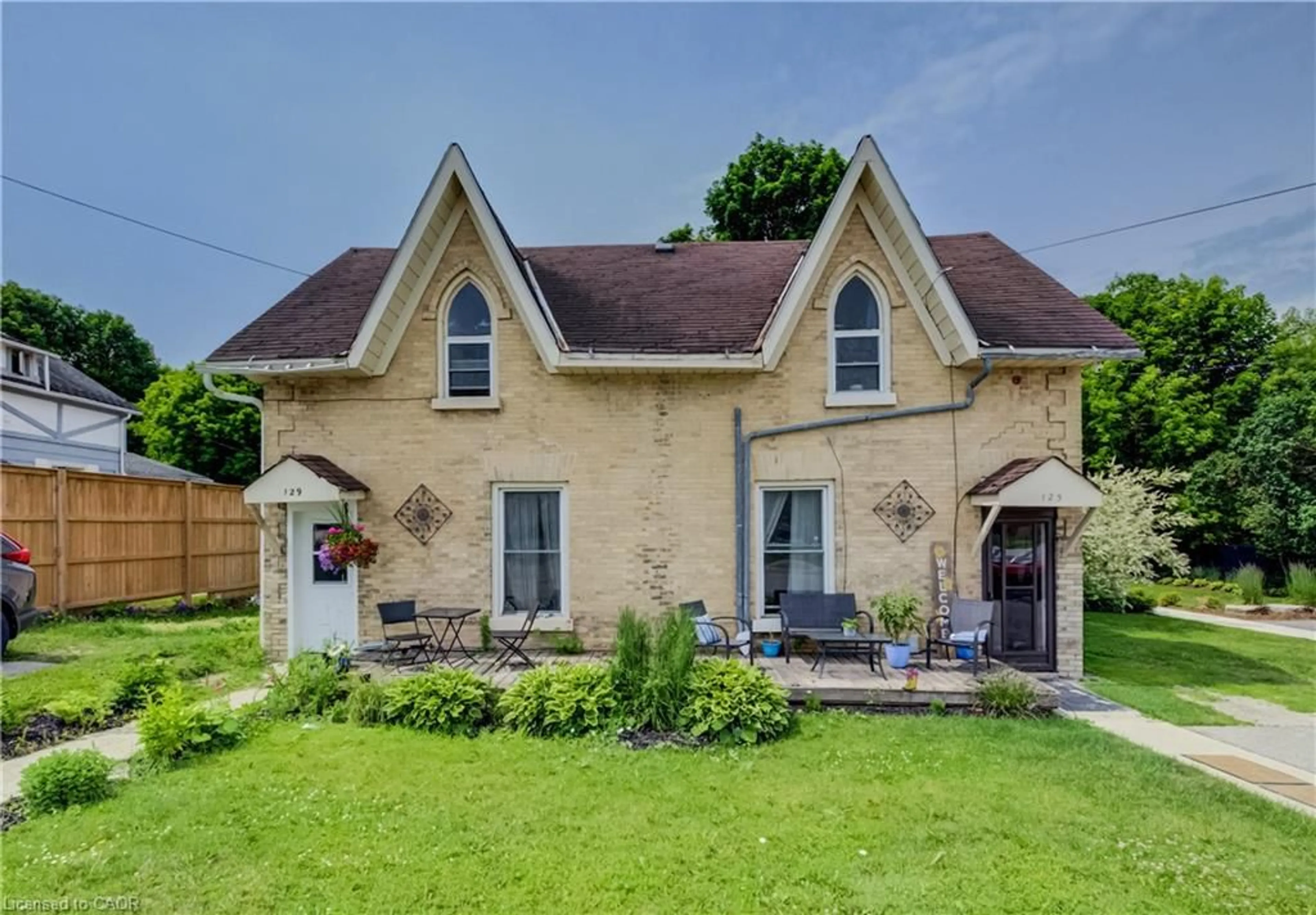 Home with brick exterior material, street for 129 Elgin St, Mount Forest Ontario N0G 2L2