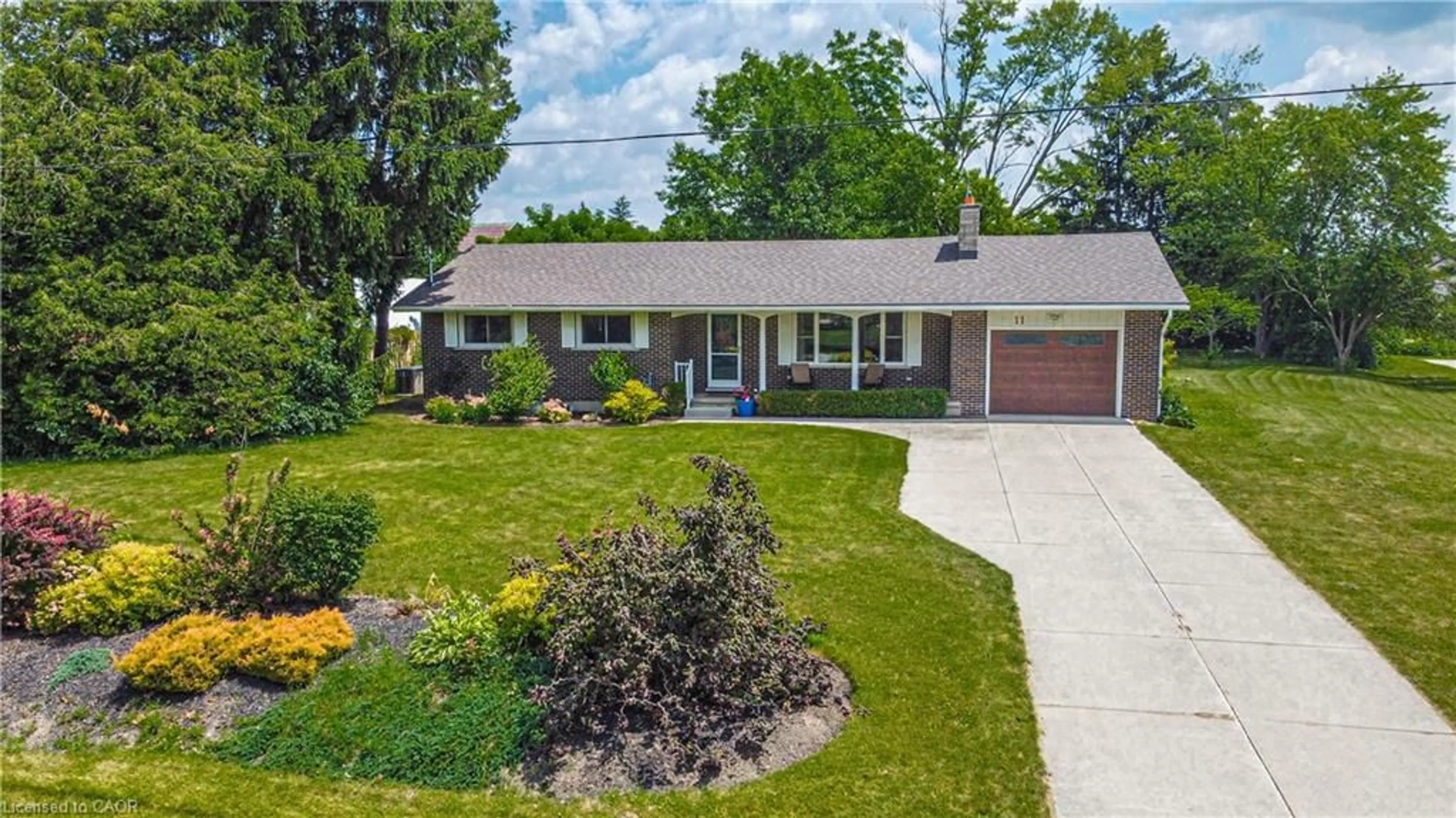 Unknown for 11 Beechim Dr, New Dundee Ontario N0B 2E0