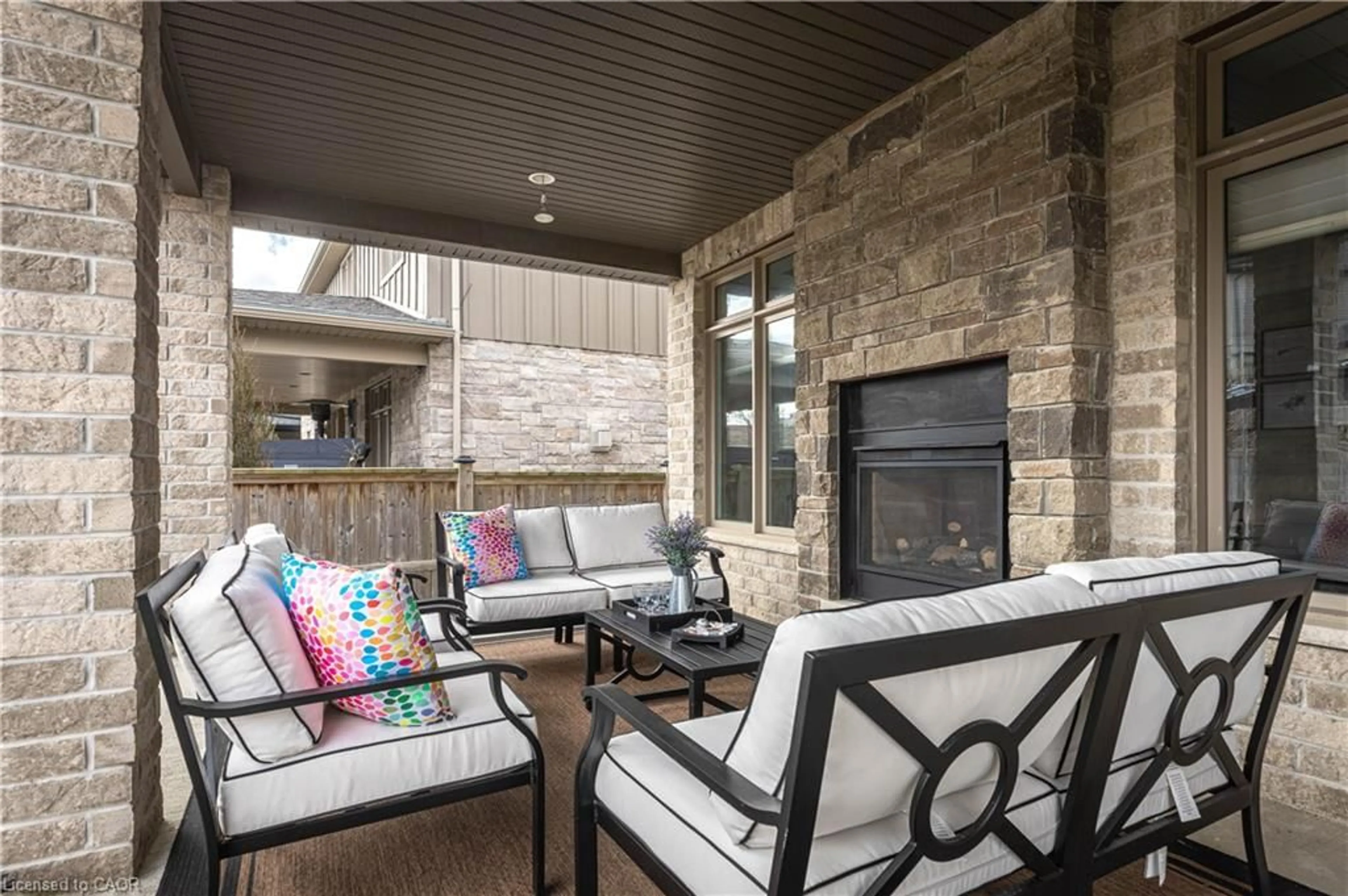 Patio, street for 2719 Torrey Pines Way, London Ontario N6G 0K5