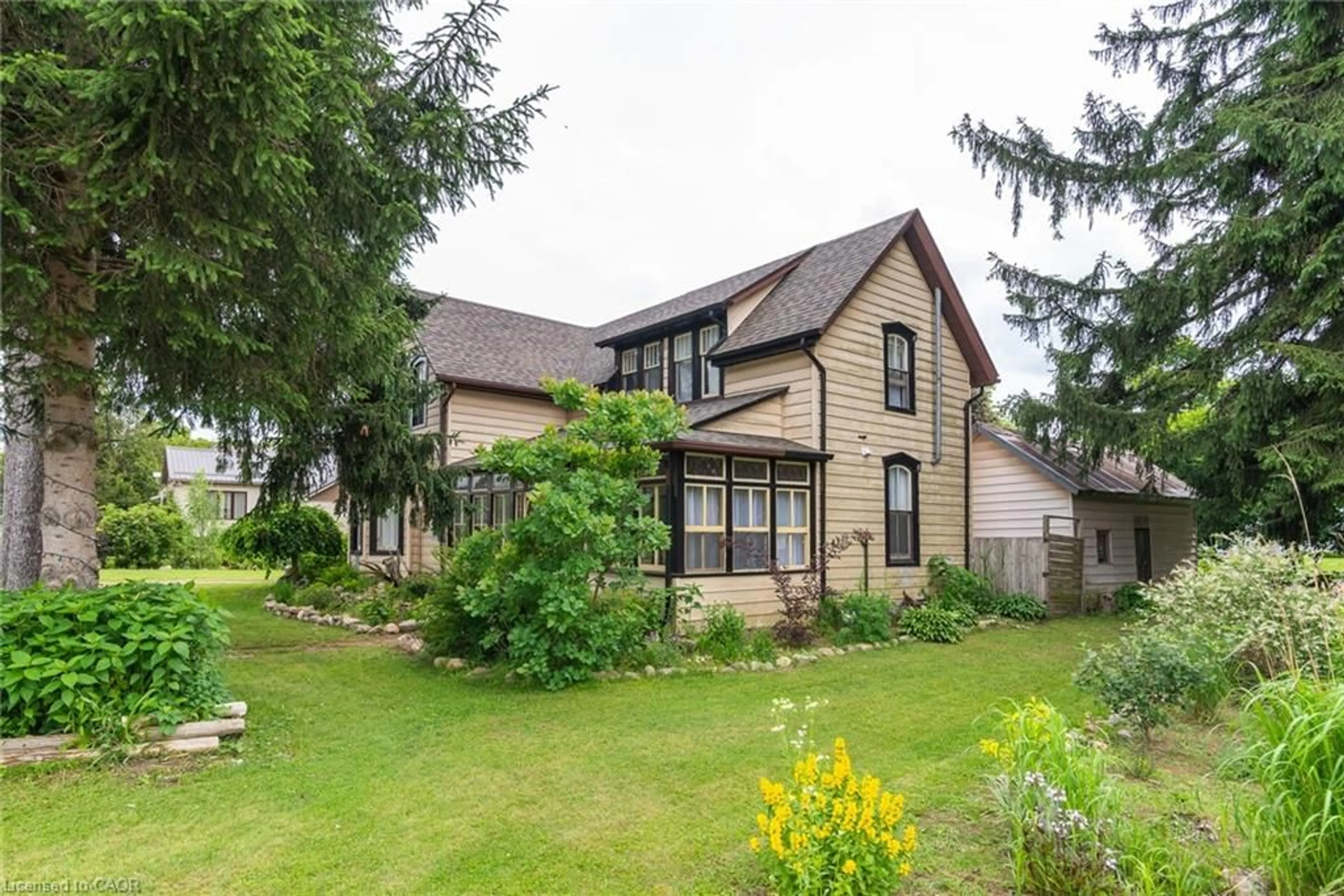A pic from outside/outdoor area/front of a property/back of a property/a pic from drone, unknown for 3771 Teeterville Rd, Teeterville Ontario N0E 1S0
