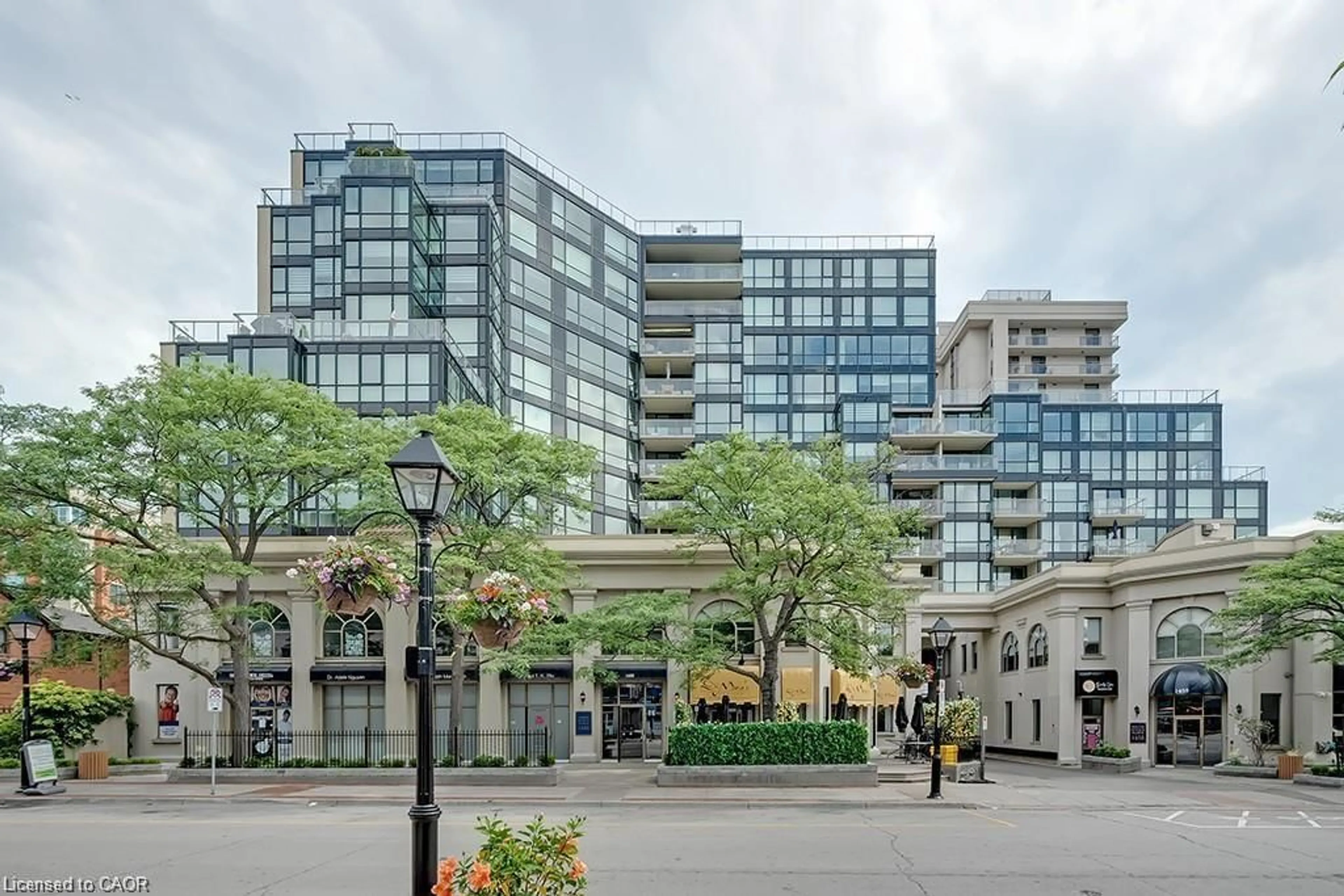 Unknown for 415 Locust St #1001, Burlington Ontario L7S 2J2