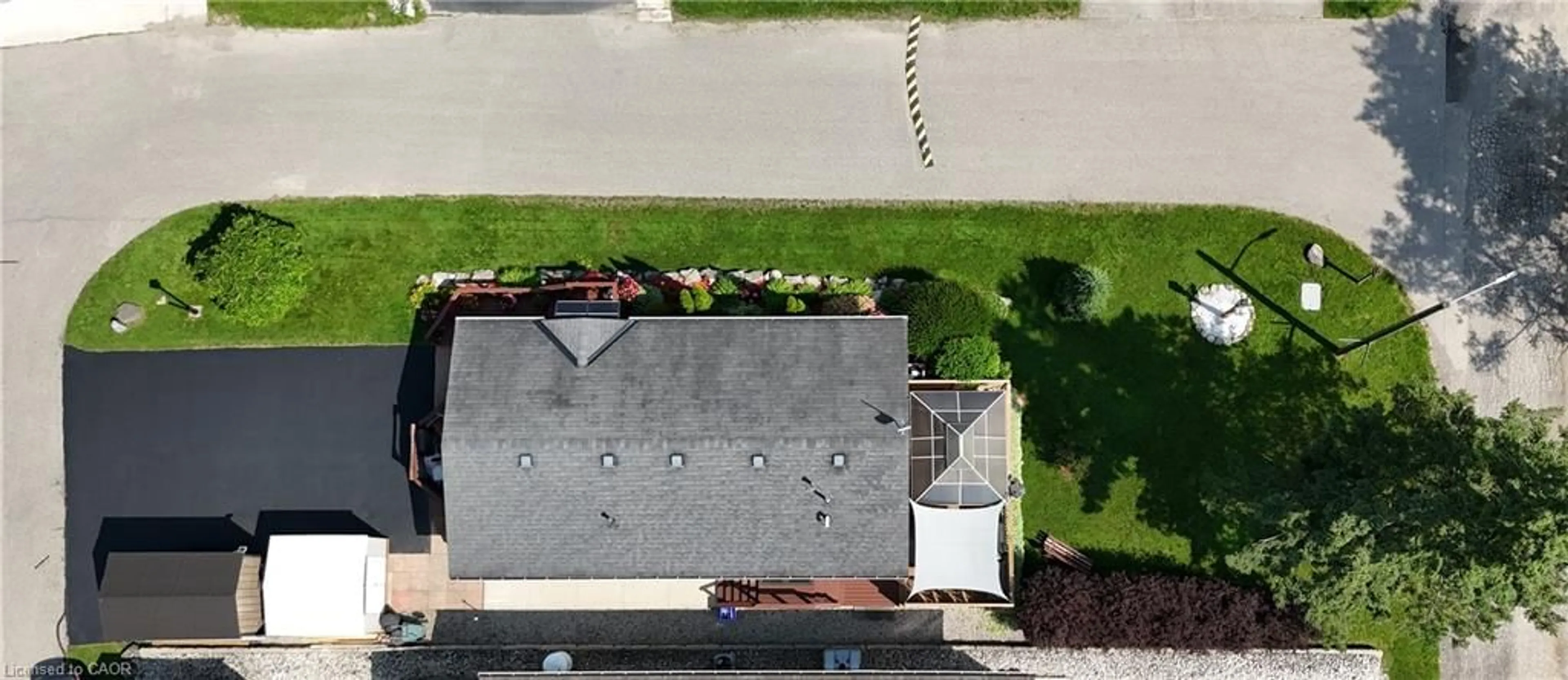 A pic from outside/outdoor area/front of a property/back of a property/a pic from drone, unknown for 1429 Sheffield Rd #7, Flamborough Ontario N1R 8B2