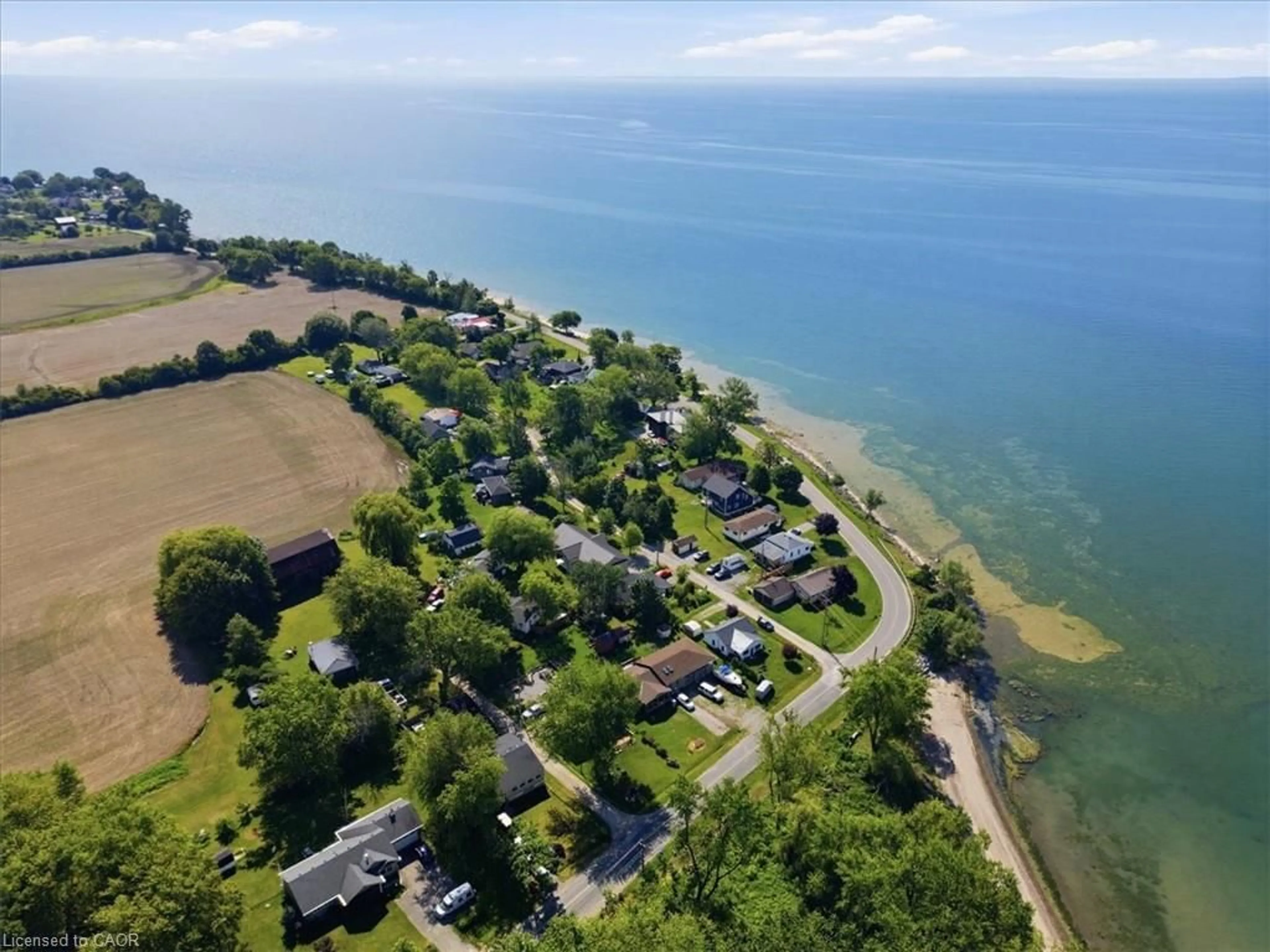 A pic from outside/outdoor area/front of a property/back of a property/a pic from drone, water/lake/river/ocean view for 13 Winger Dr, Selkirk Ontario N0A 1P0
