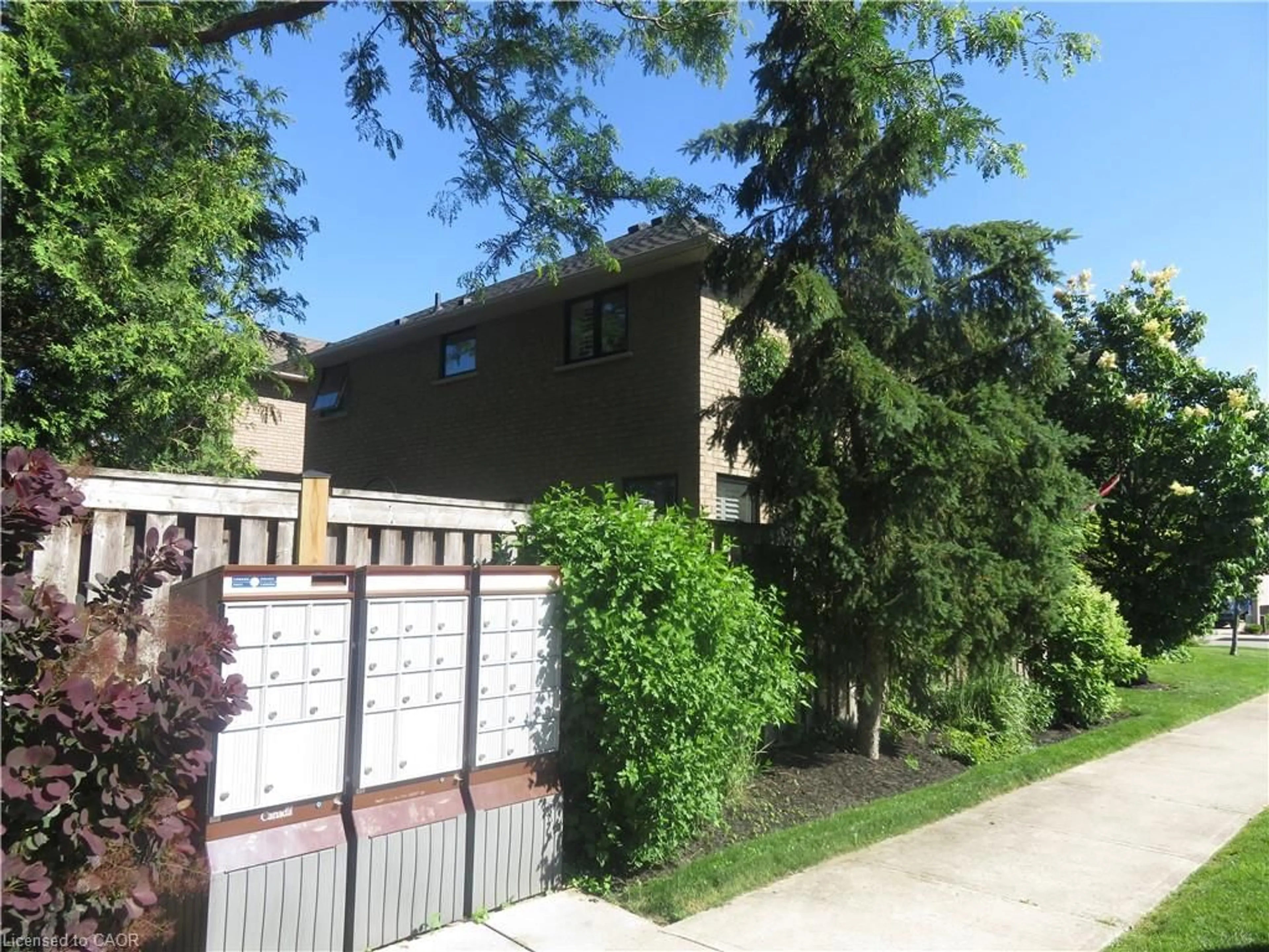 Unknown for 123 Lynnette Dr, Hamilton Ontario L9B 2P7