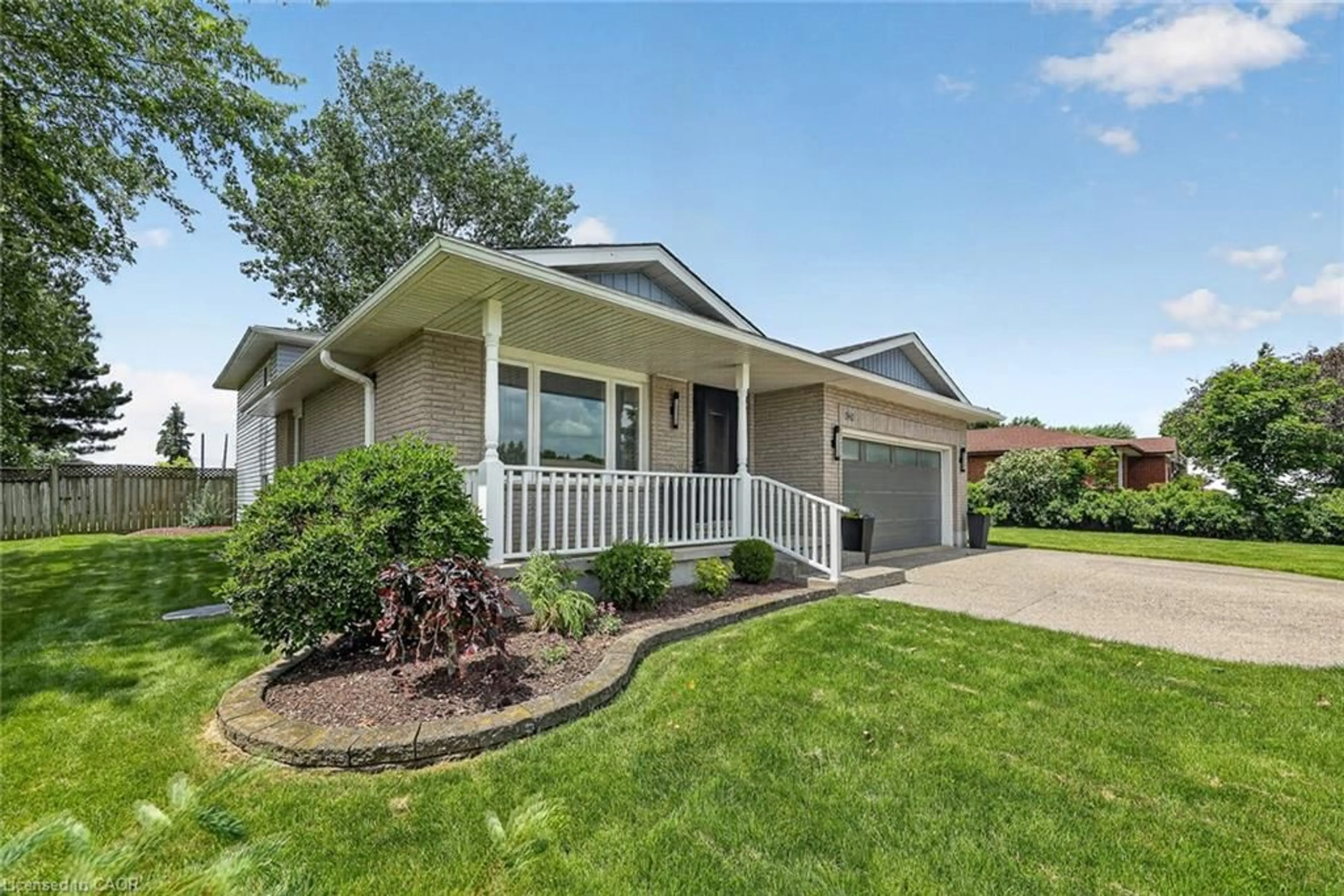 Home with vinyl exterior material, street for 340 Good St, New Hamburg Ontario N3A 2H9