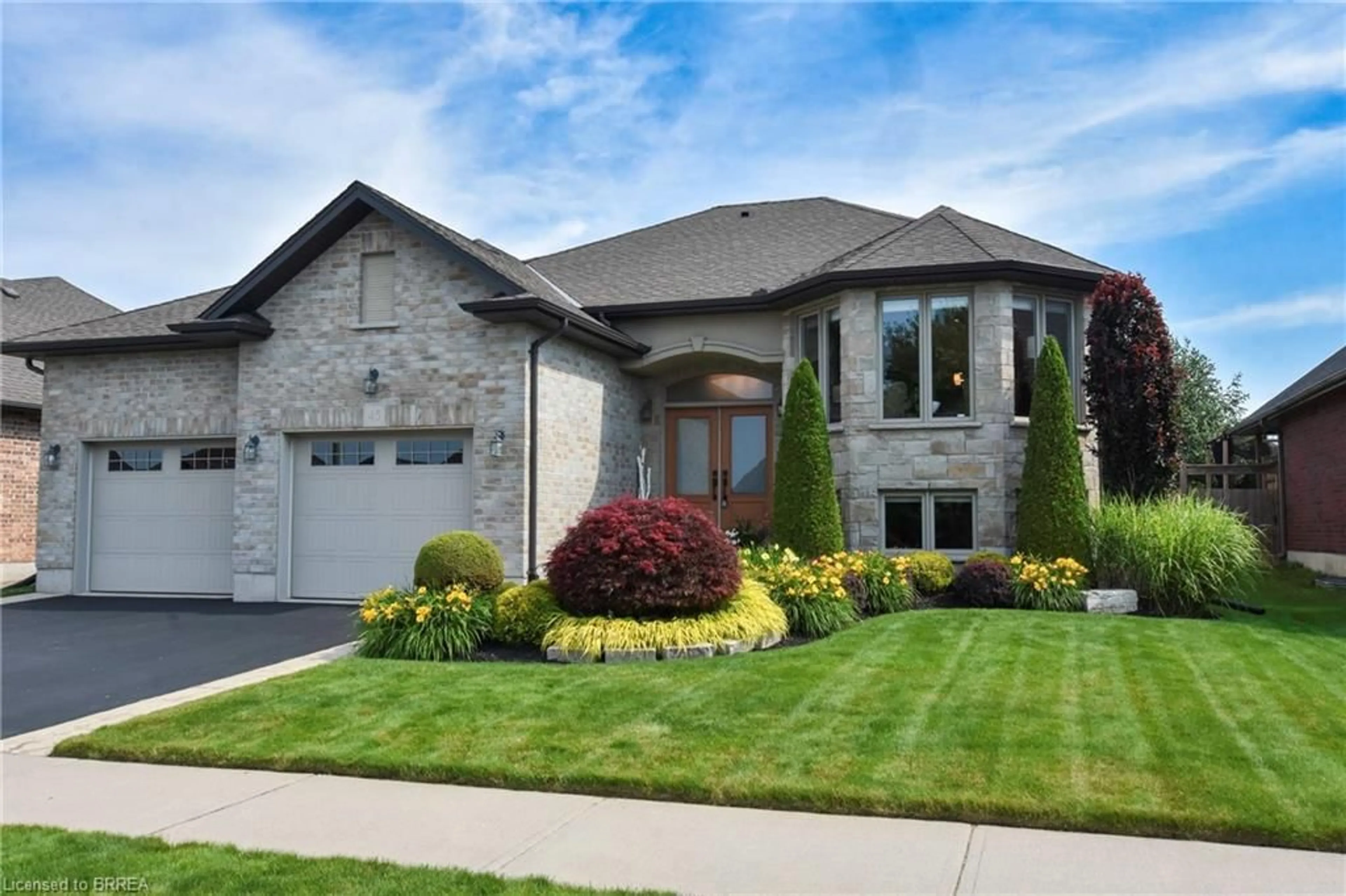 Home with brick exterior material, street for 45 Tan Ave, Waterford Ontario N0E 1Y0