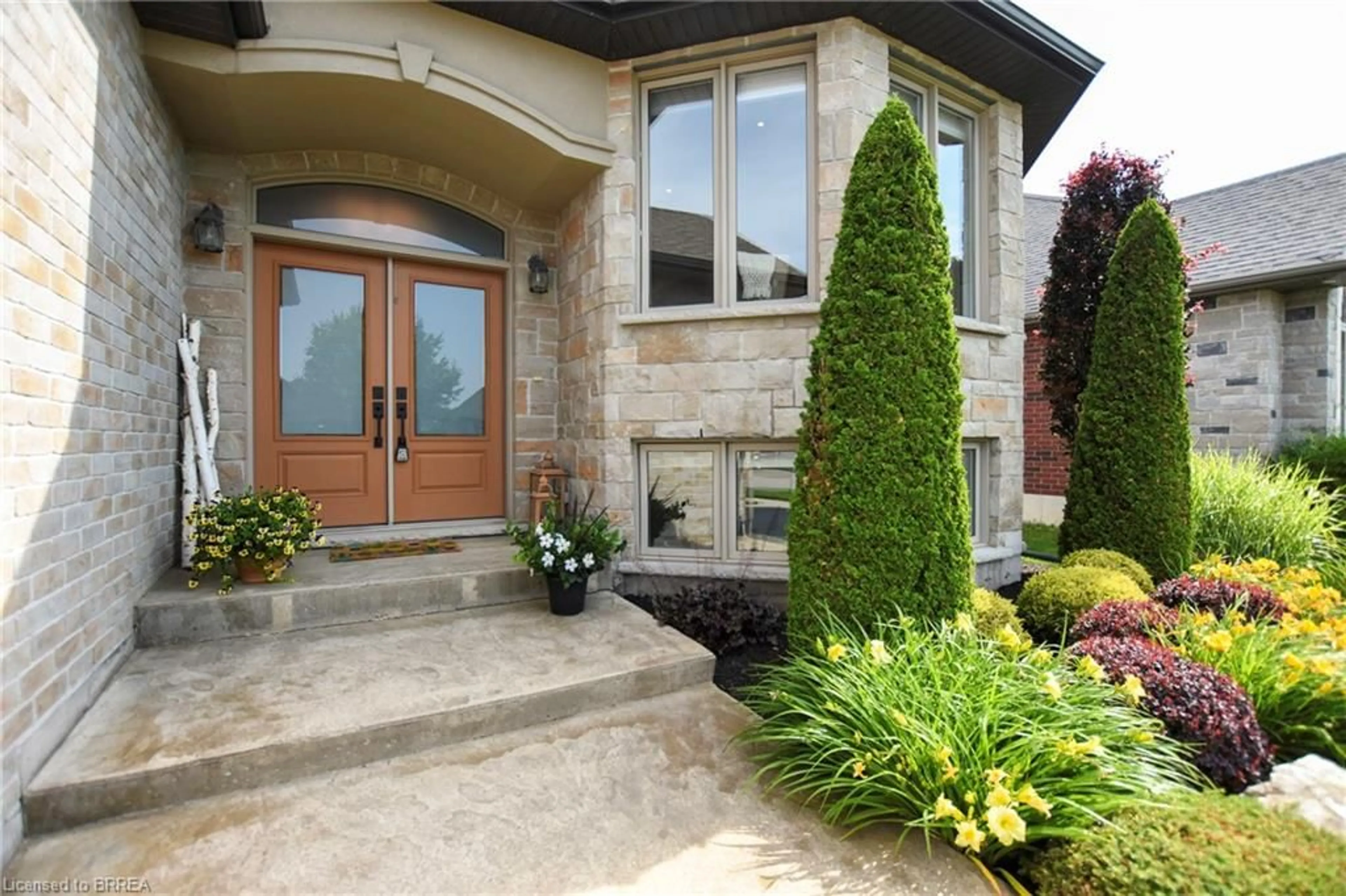 Unknown for 45 Tan Ave, Waterford Ontario N0E 1Y0