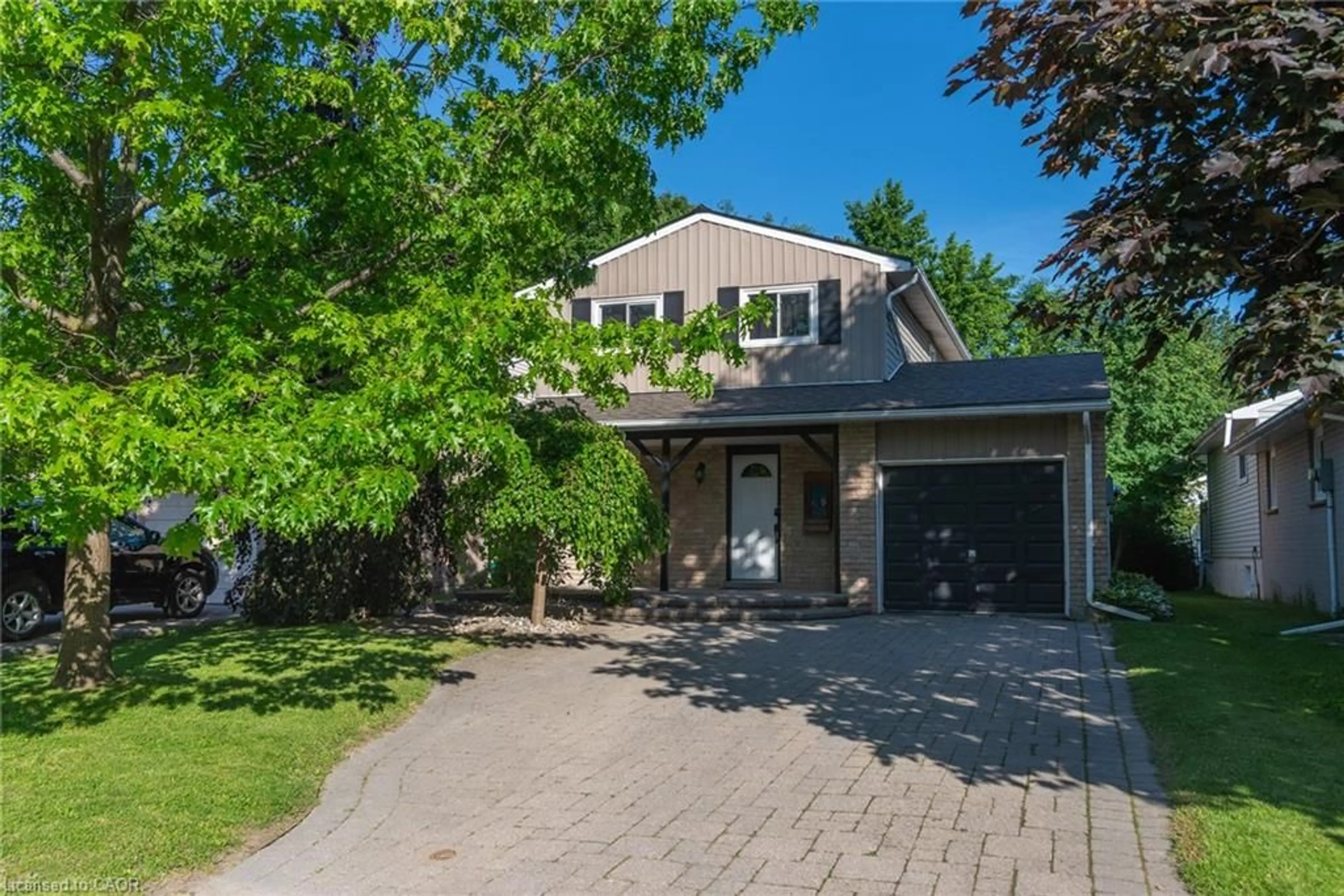 Unknown for 162 Parkside Dr, Fergus Ontario N1M 3E8