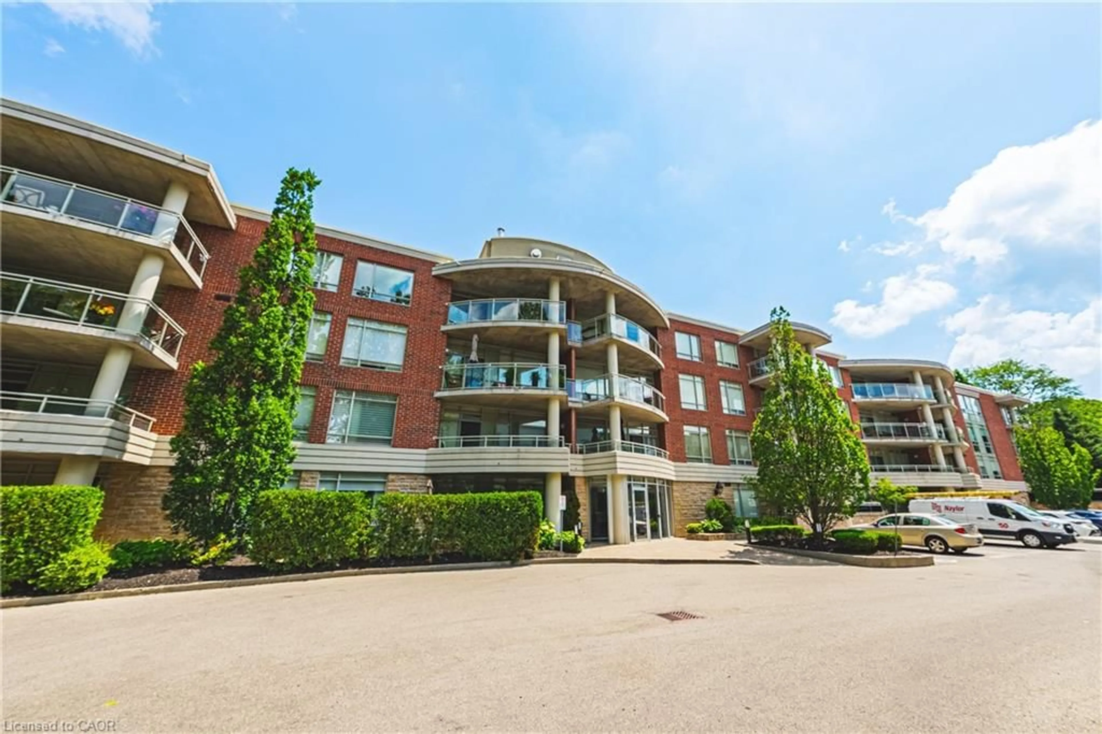 Unknown for 125 Wilson St #312, Ancaster Ontario L9G 0B3