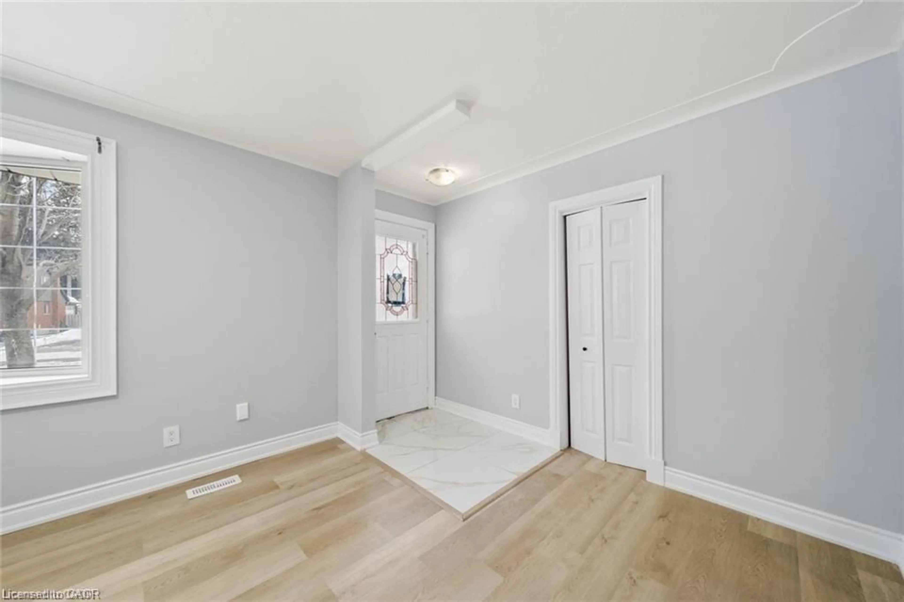 A pic of a room for 40 Donald St, Kitchener Ontario N2B 3G5