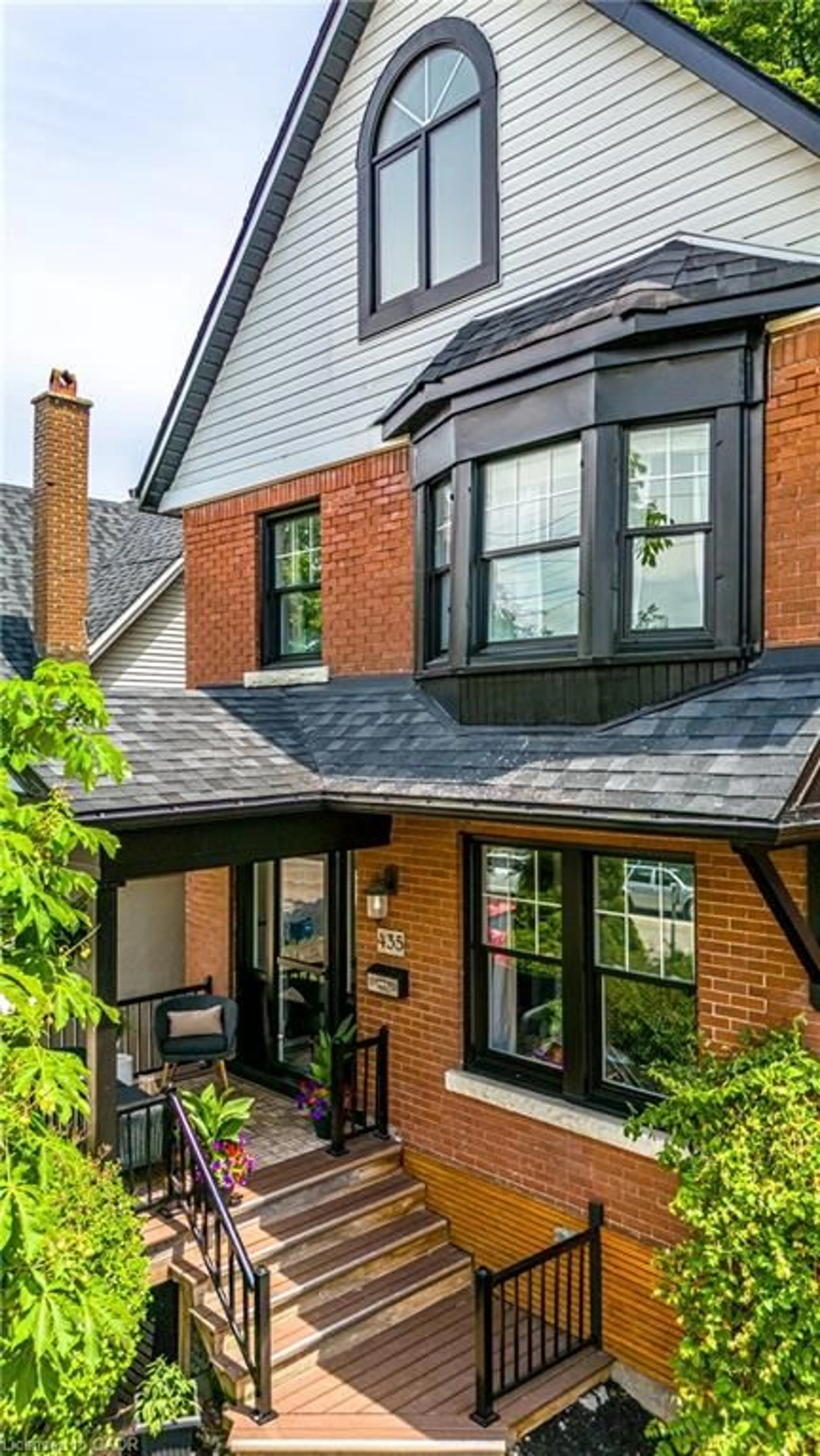 Home with brick exterior material, street for 435 Dundurn St, Hamilton Ontario L8P 4L8