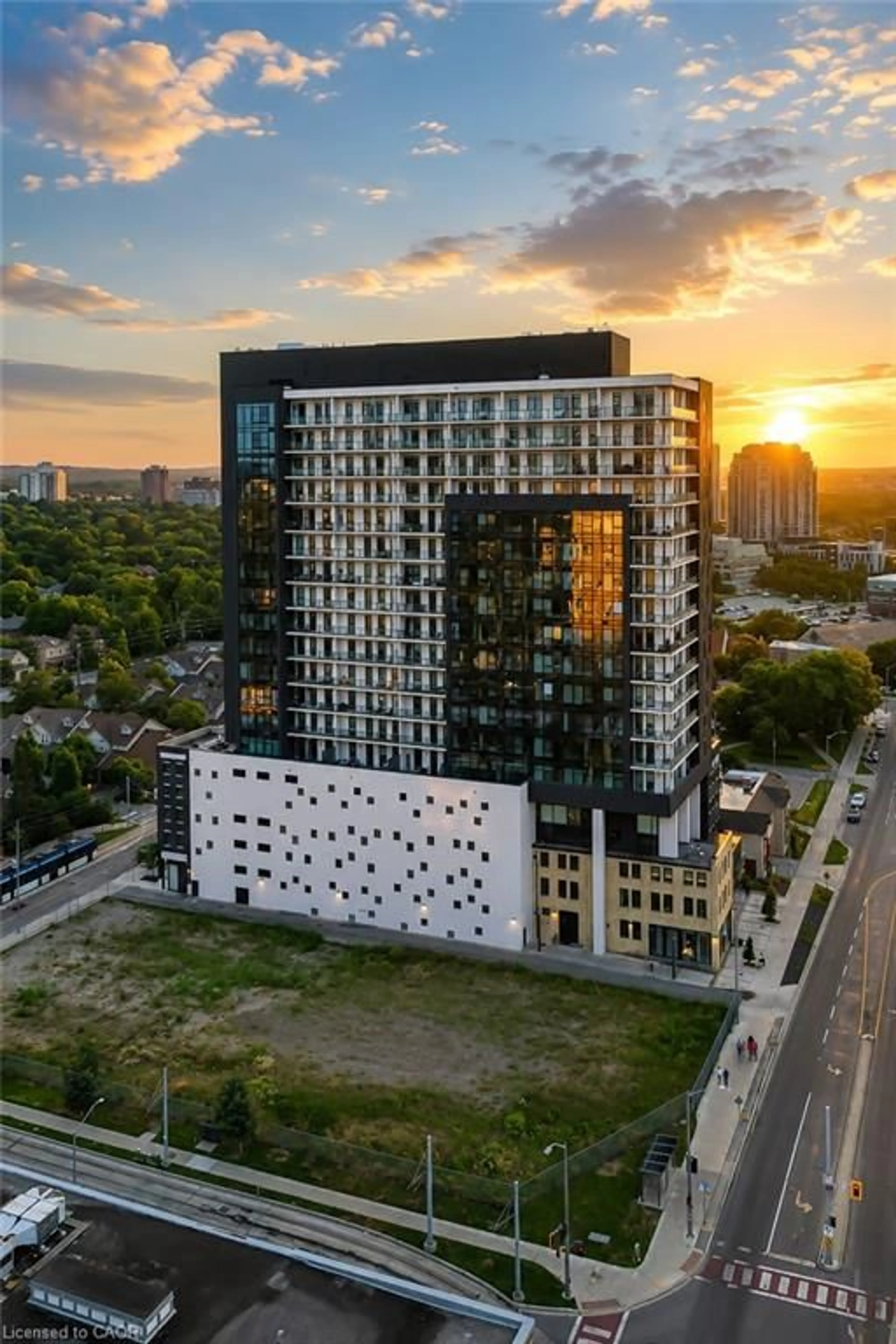 A pic from outside/outdoor area/front of a property/back of a property/a pic from drone, city buildings view from balcony for 181 King St #1907, Waterloo Ontario N2J 1P7