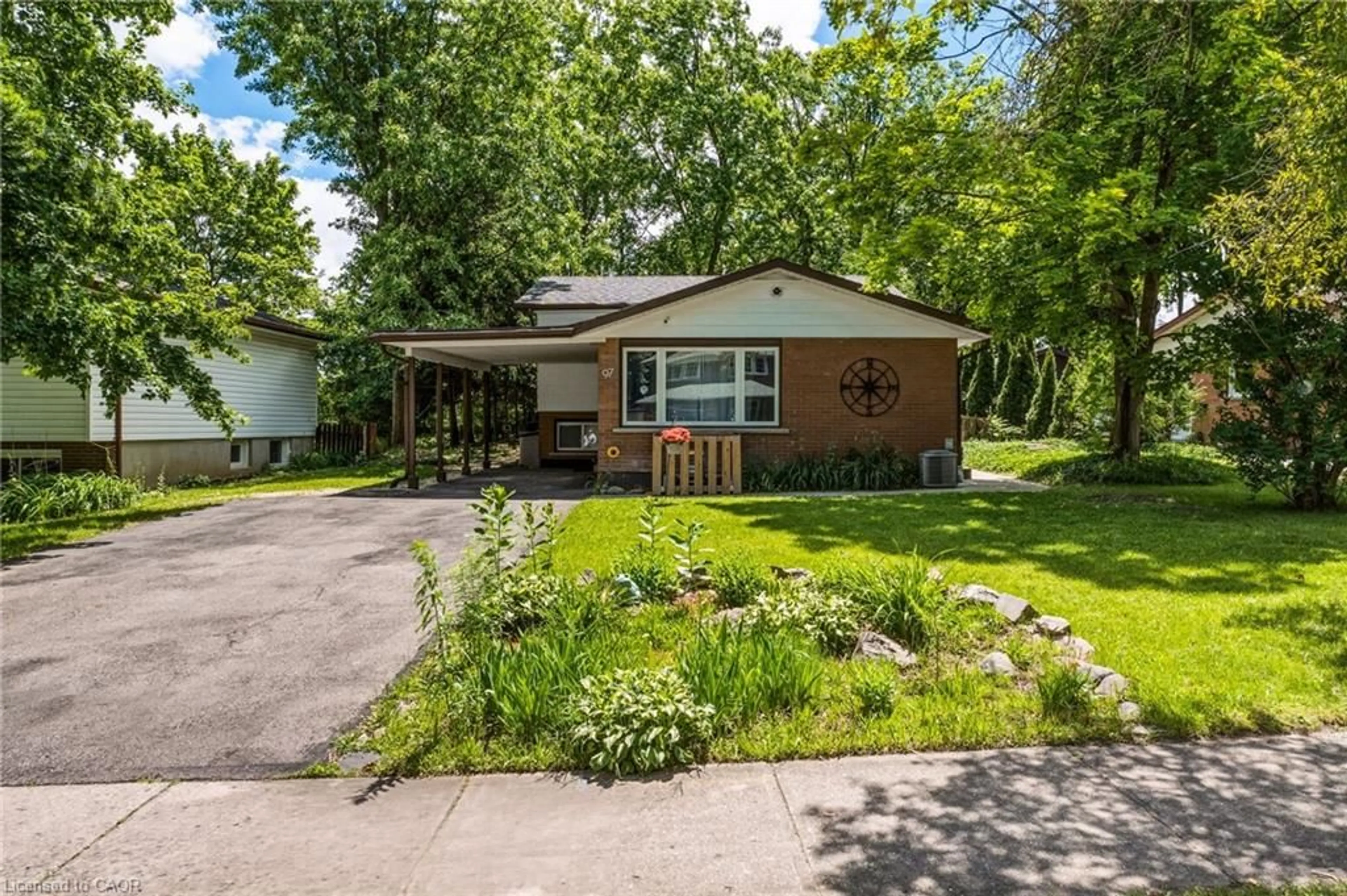 Unknown for 97 Blythwood Rd, Waterloo Ontario N2L 4A1