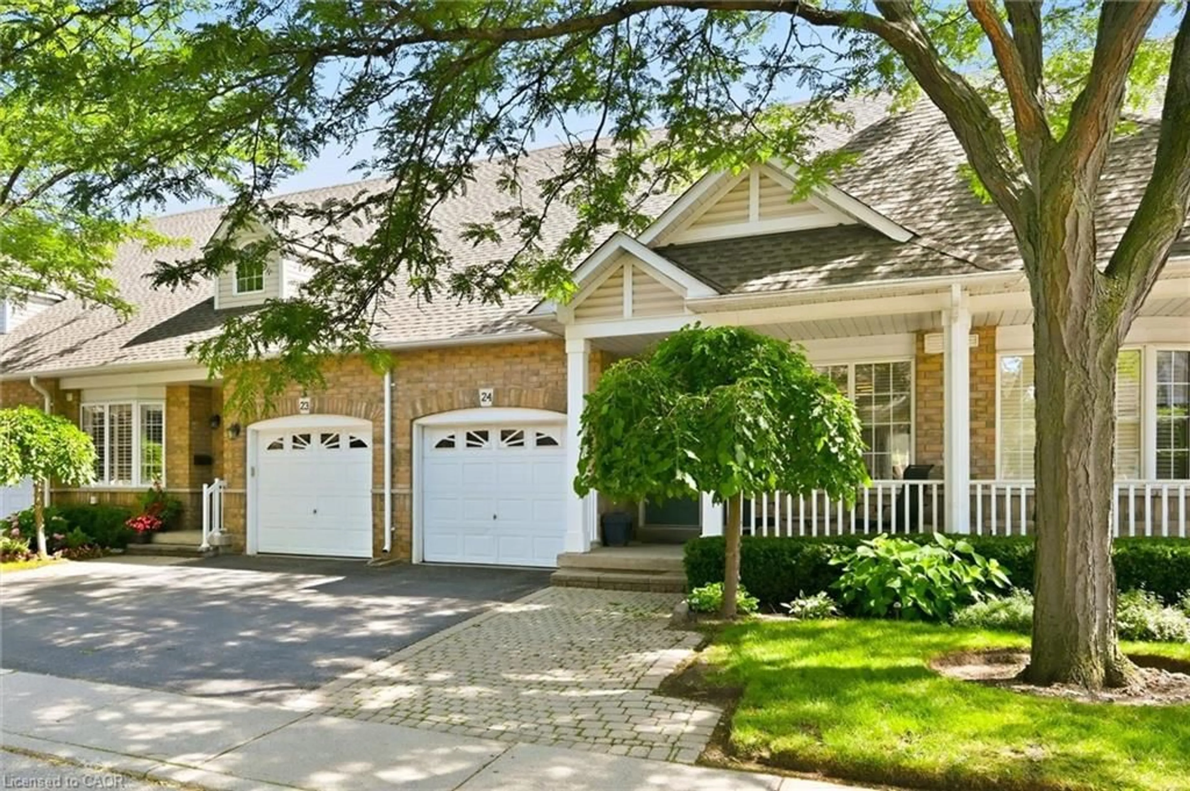 Home with brick exterior material, street for 3045 New St #24, Burlington Ontario L7N 3V9