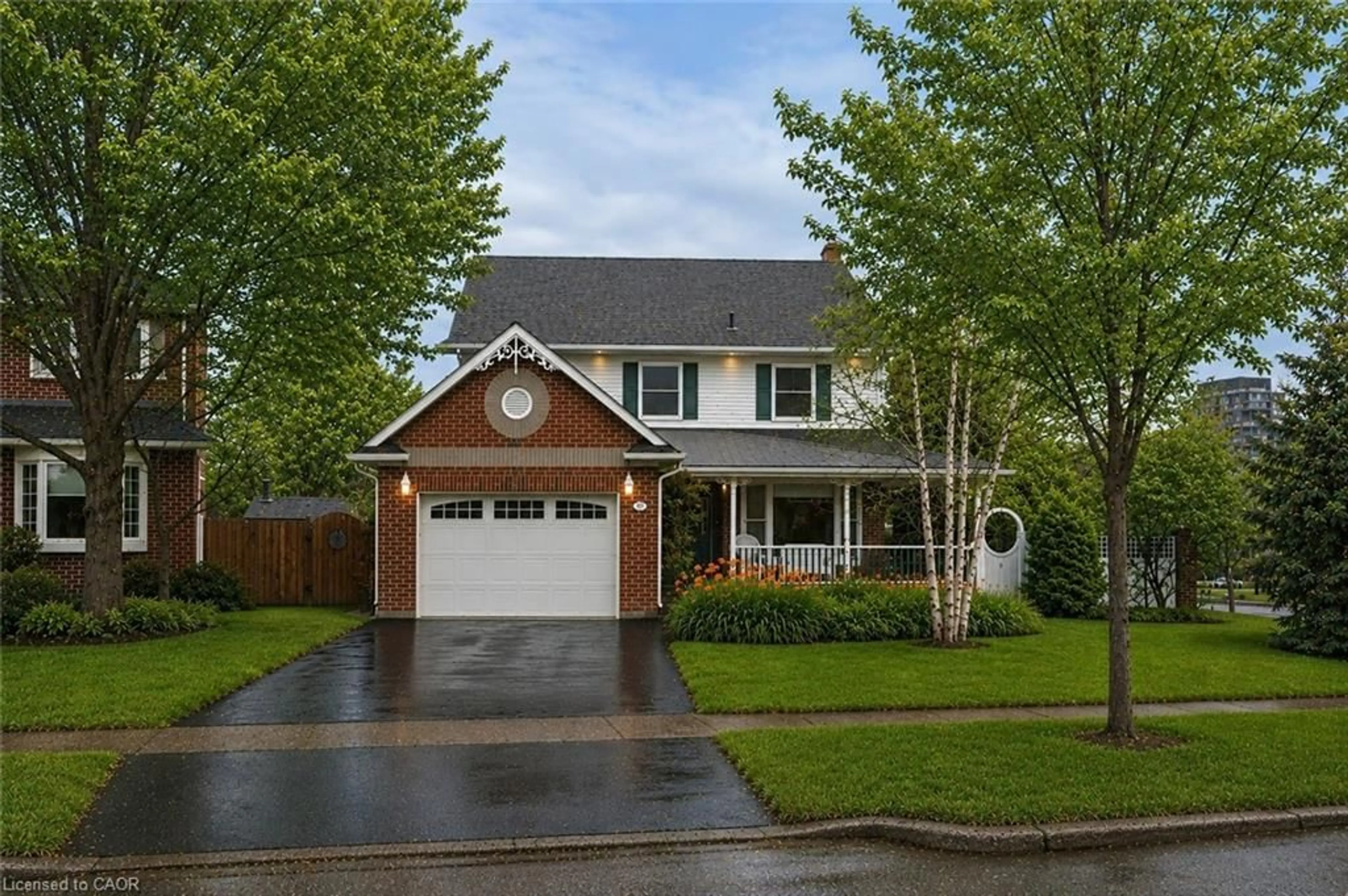 Home with brick exterior material, street for 690 Robertson Cres, Milton Ontario L9T 4V5