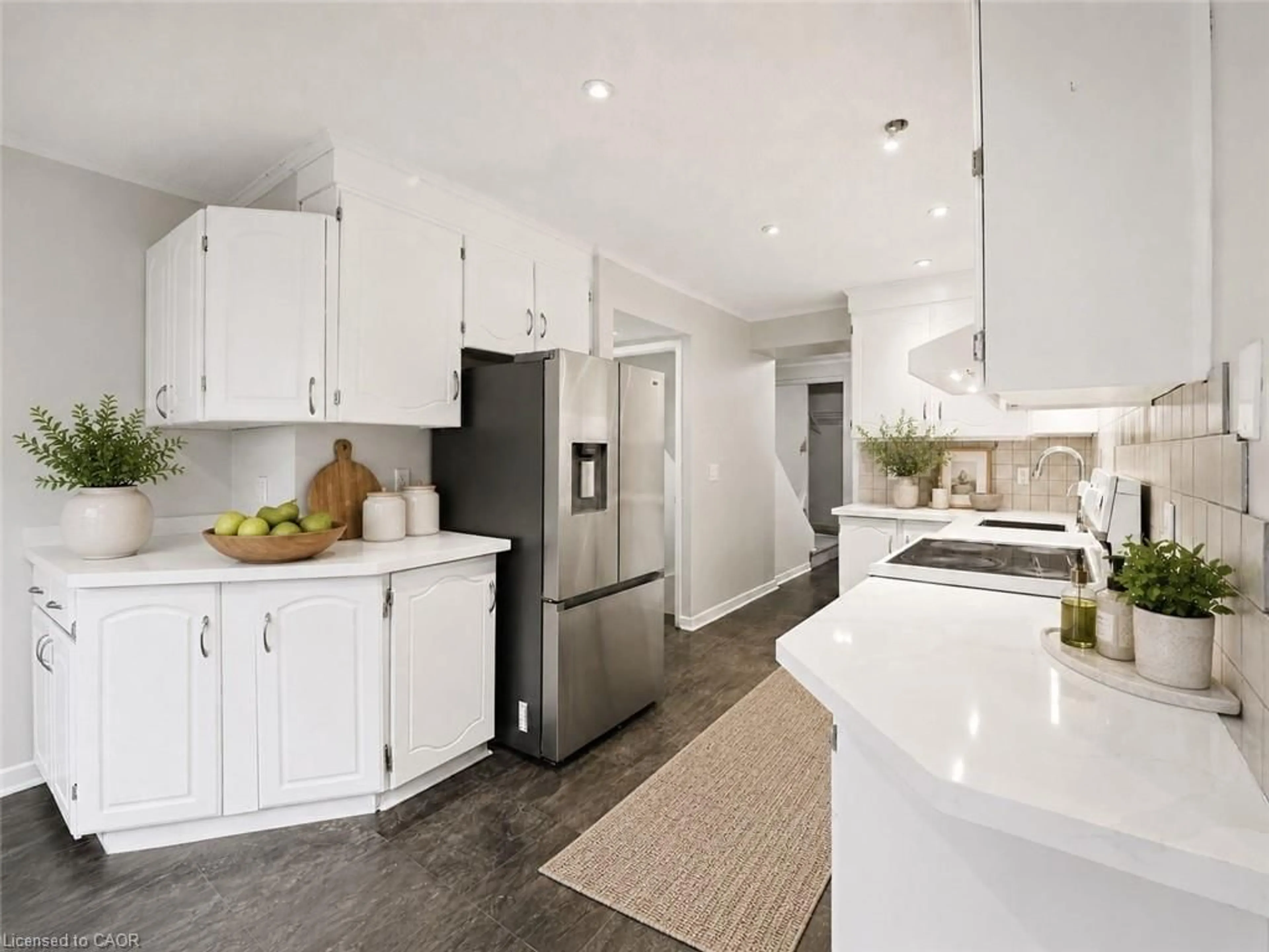 Open concept kitchen, unknown for 30 Green Valley Dr #110, Kitchener Ontario N2P 1G8